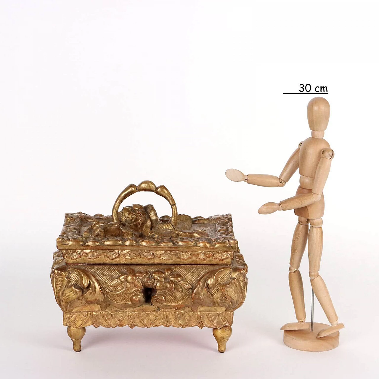 Wooden box with gilding, 19th century 2