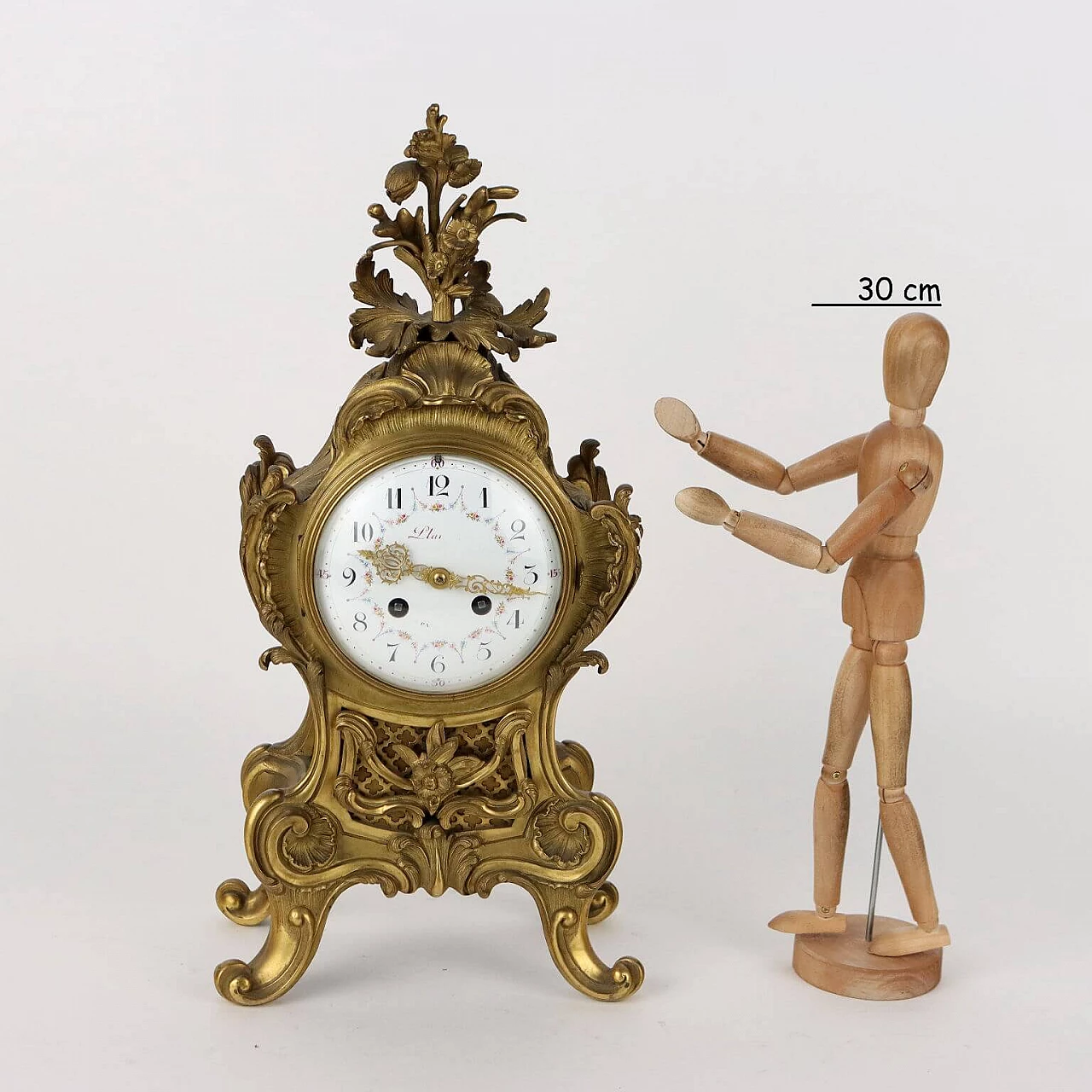 French gilded bronze table clock, 19th century 2