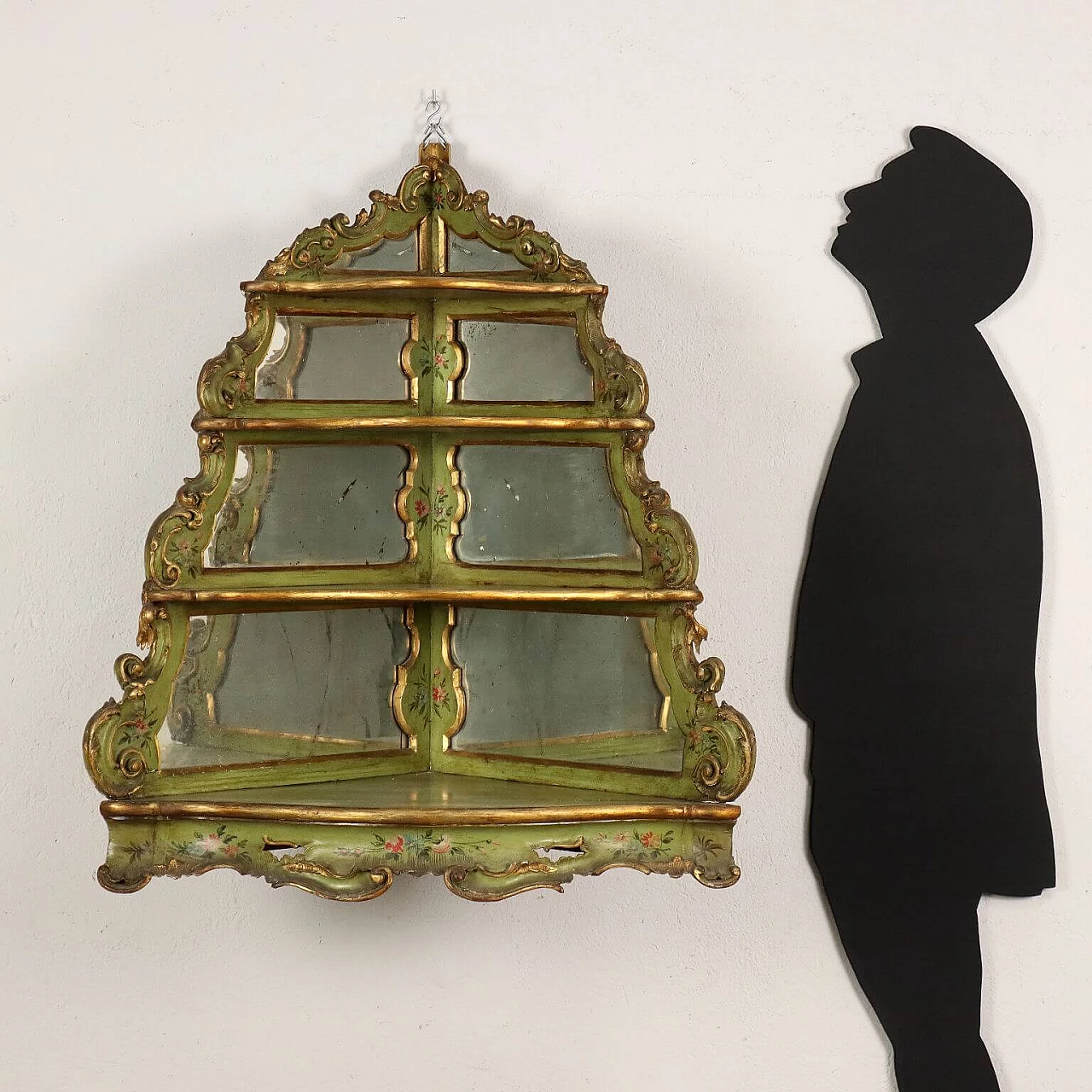 Rococo style lacquered and gilded wood hanging corner unit with mirrors, late 19th century 2