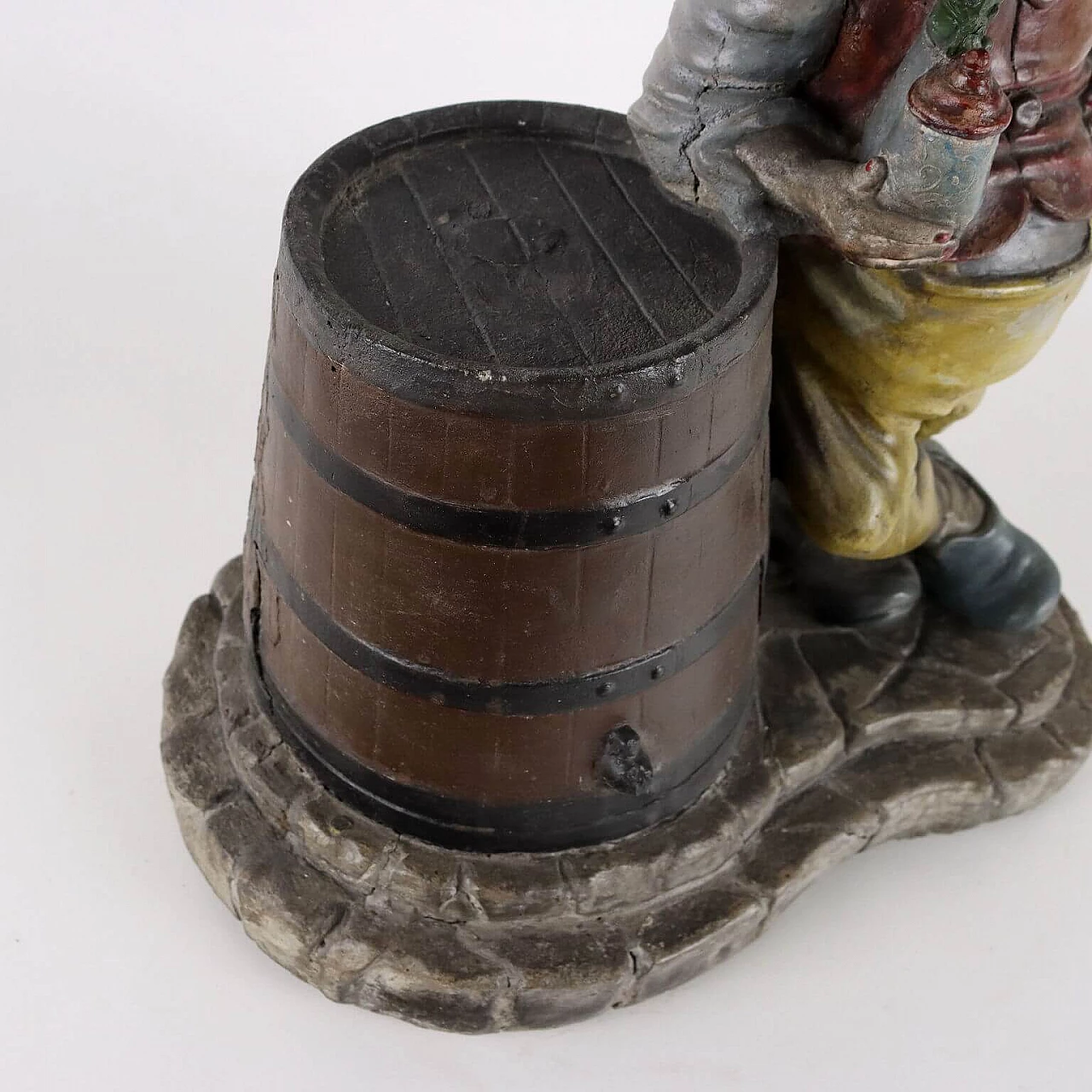 Nano da giardino in cemento dipinto 6