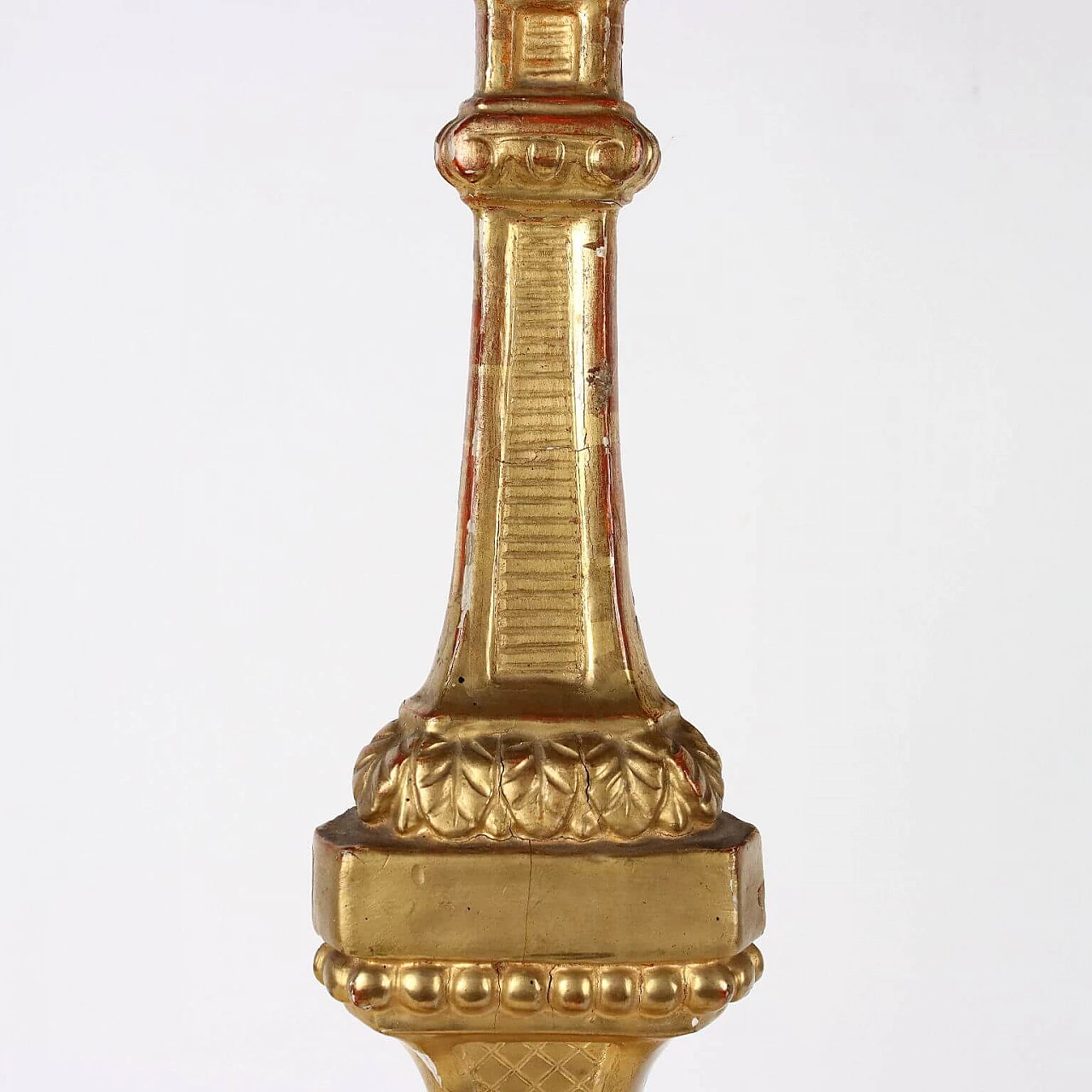 Candeliere stile Neoclassico in legno intagliato e dorato, metà '800 4