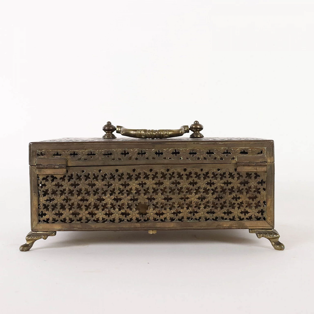 Openwork and chiseled bronze jewelry box, late 19th century 8