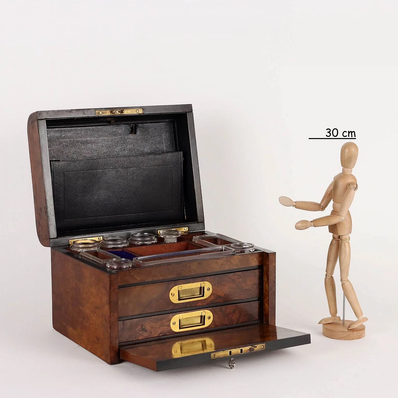 Cofanetto da toeletta in radica con inserti in ottone, fine '800 2