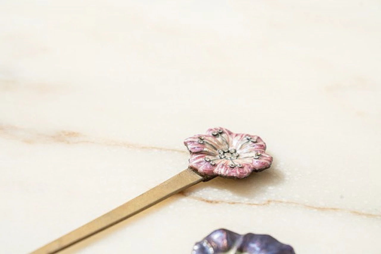 Pair of metal and plastic letter openers with flowers, 1970s 2