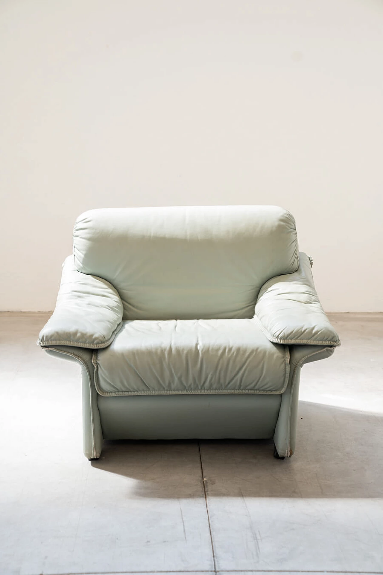 Pair of sofas and armchair in pale blue leatherette by FD Salotti, 1970s 22