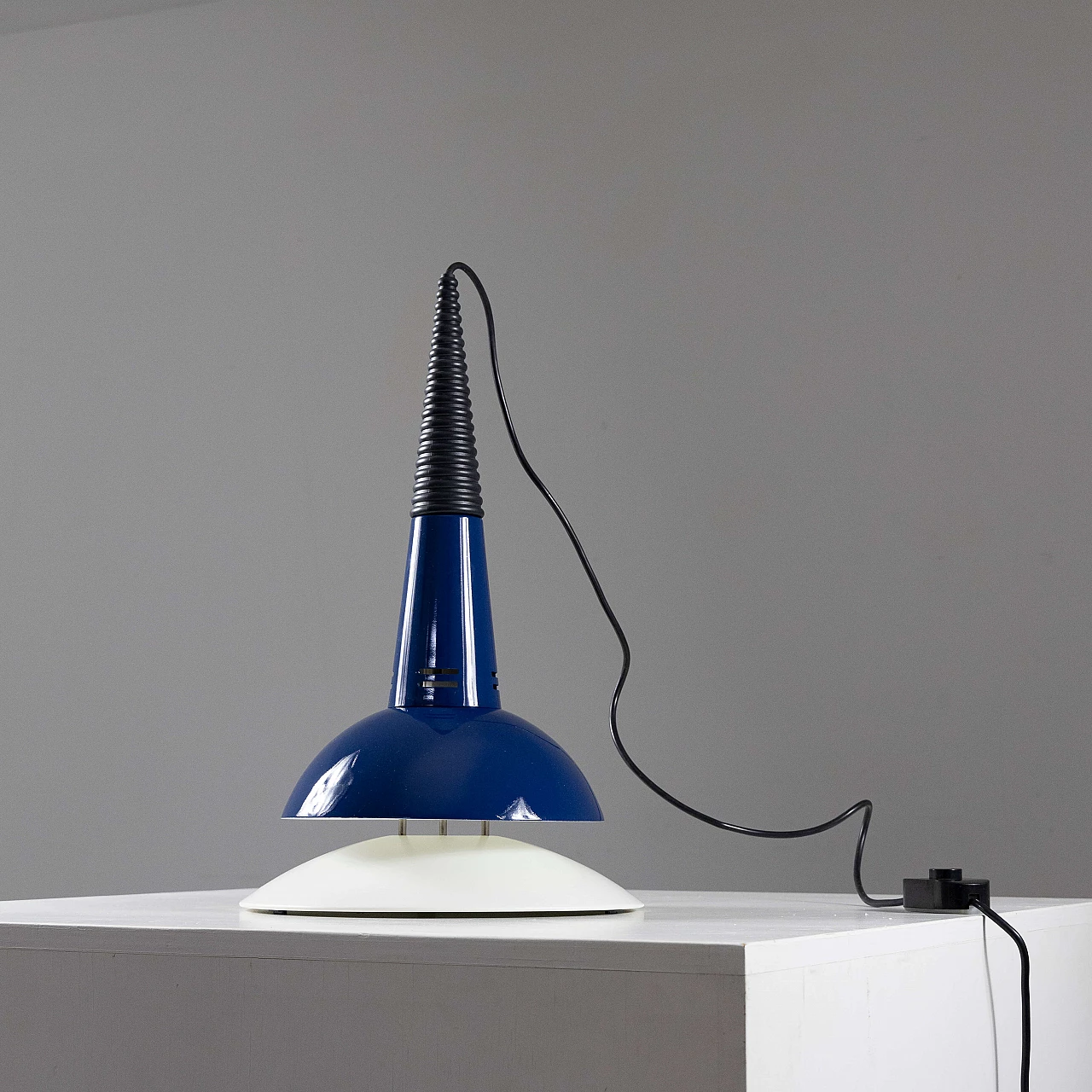 Etna floor lamp by W. Conti and P. Serantoni for Sirrah, 1990s 2