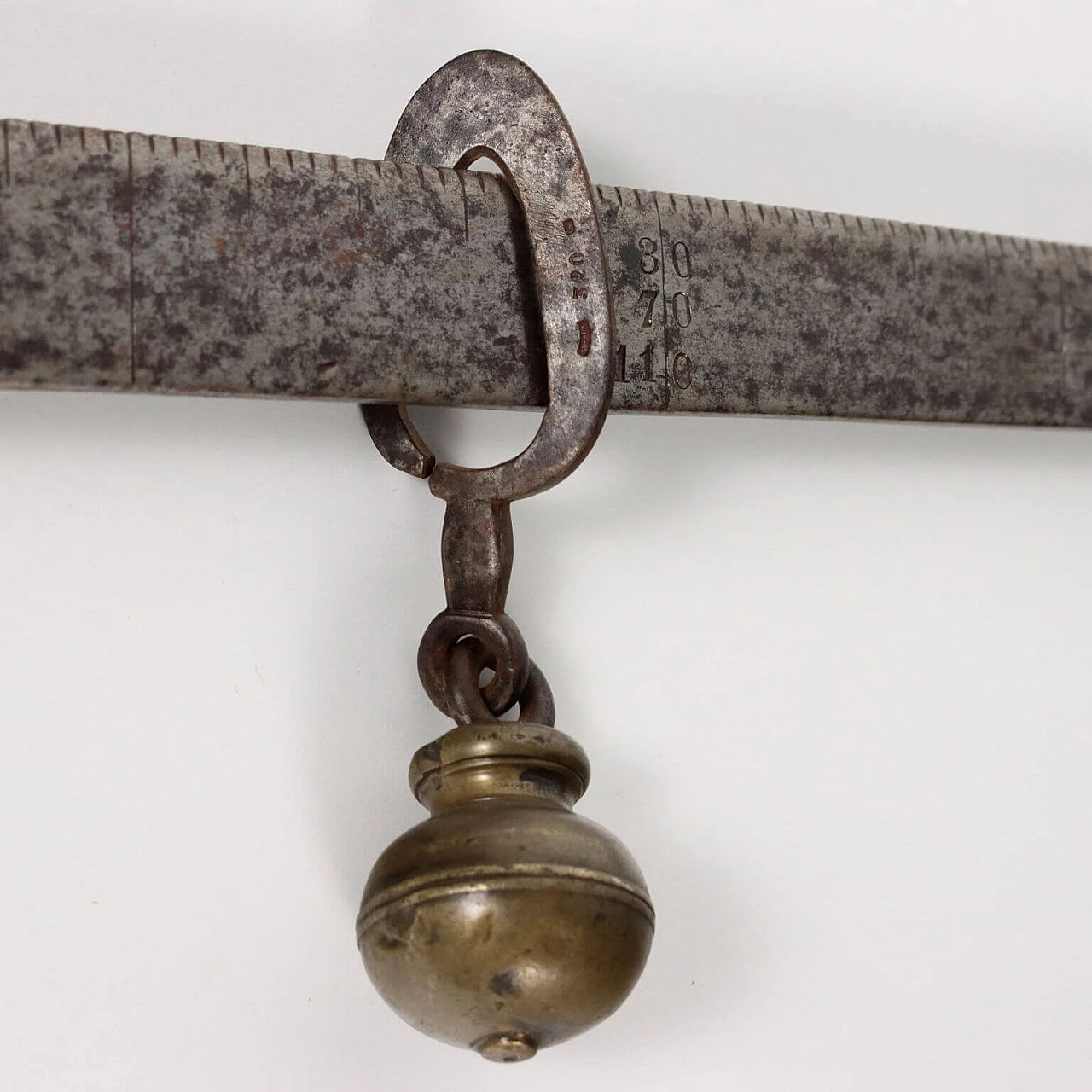 Iron and bronze stadera scale, late 19th century 7
