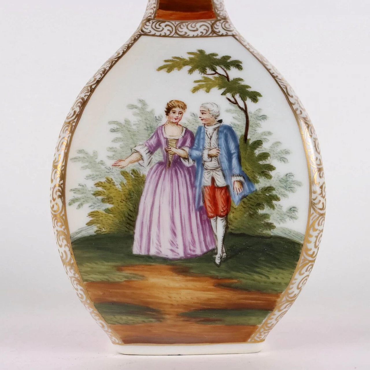 Pair of Dresden porcelain vases, 19th century 5