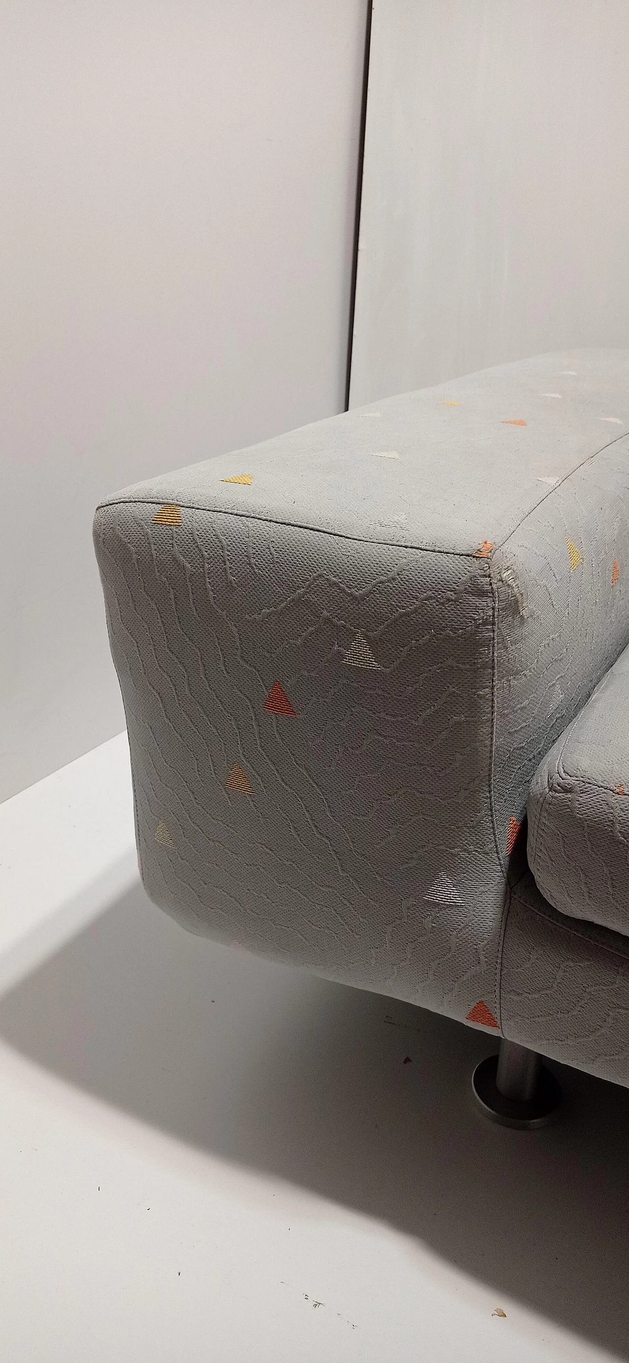 Poltrona Domino di Massimo Morozzi per Cassina, 1985 13