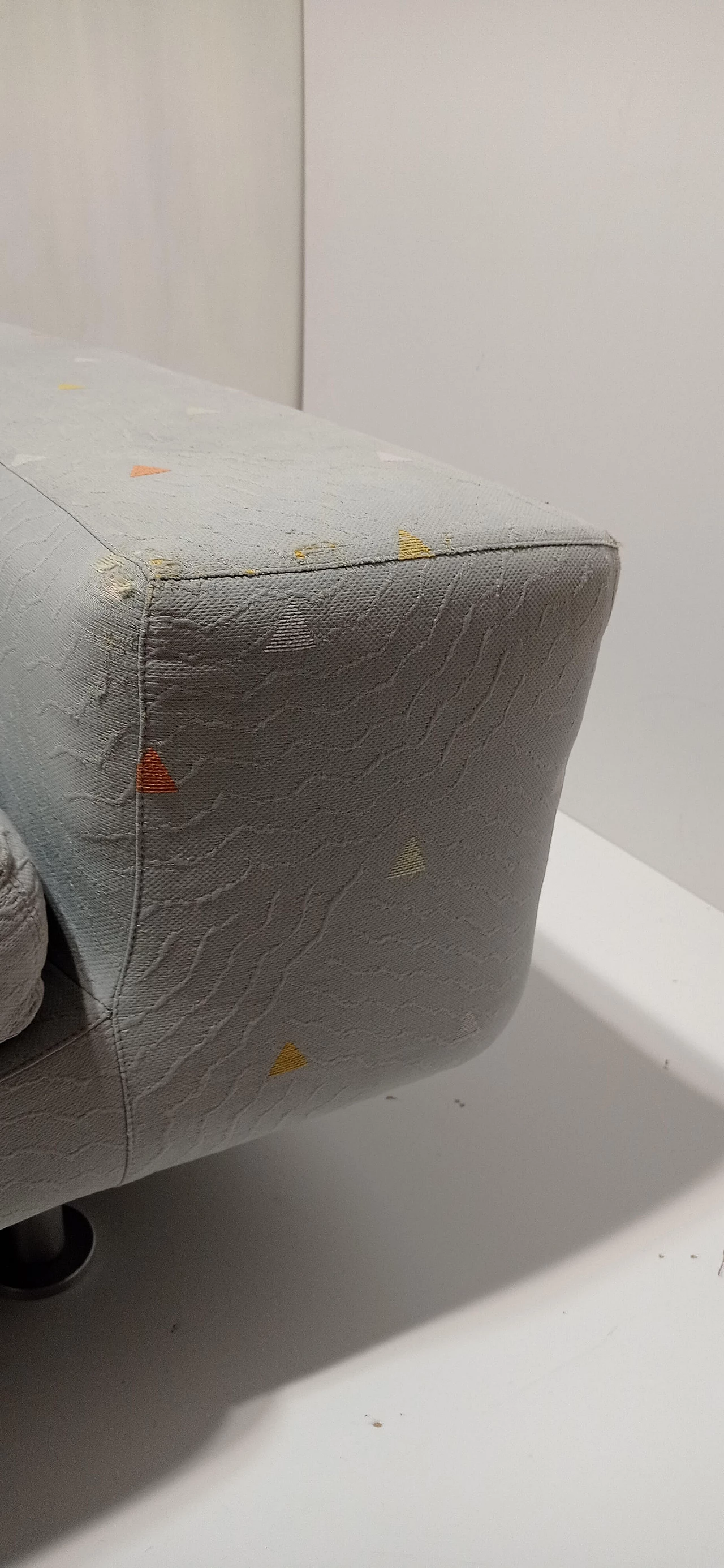 Poltrona Domino di Massimo Morozzi per Cassina, 1985 16