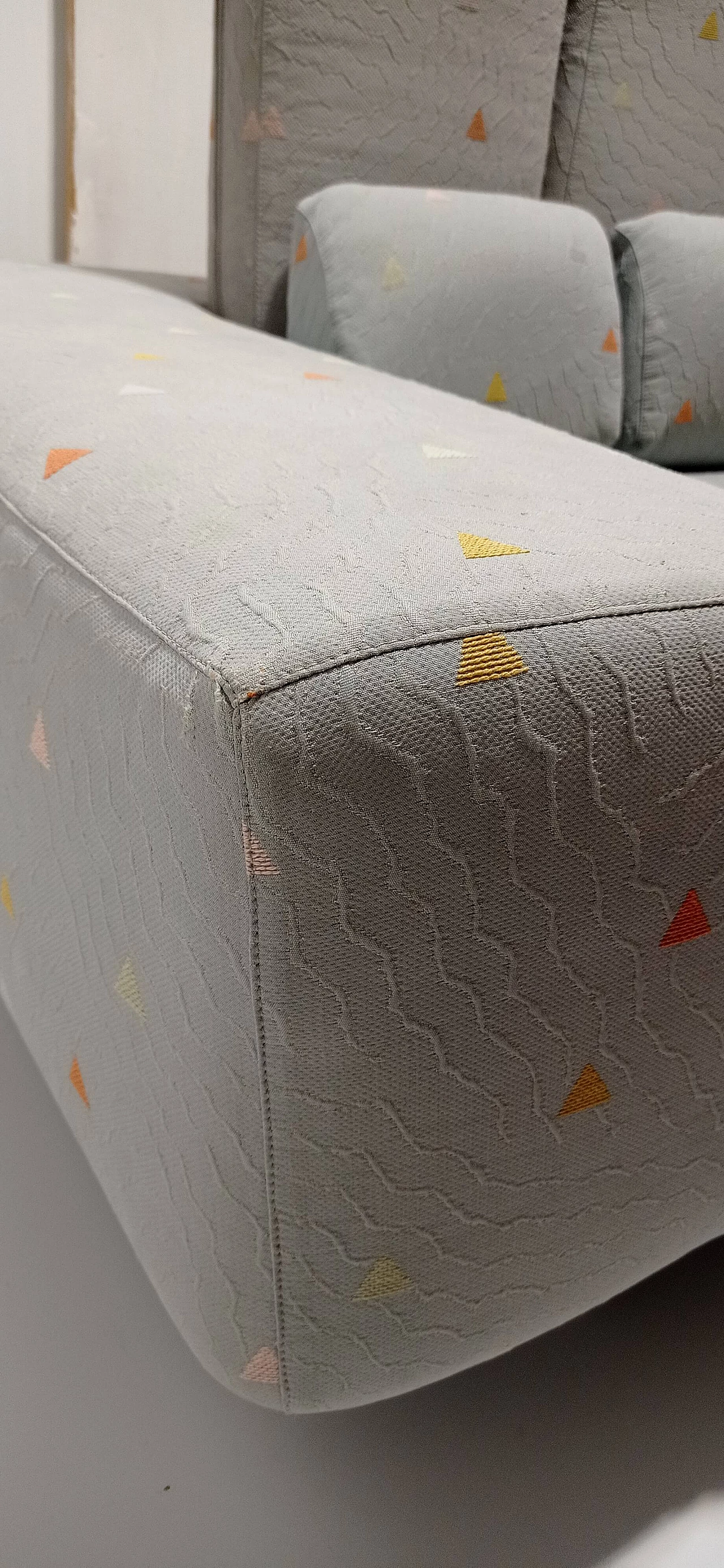 Poltrona Domino di Massimo Morozzi per Cassina, 1985 18