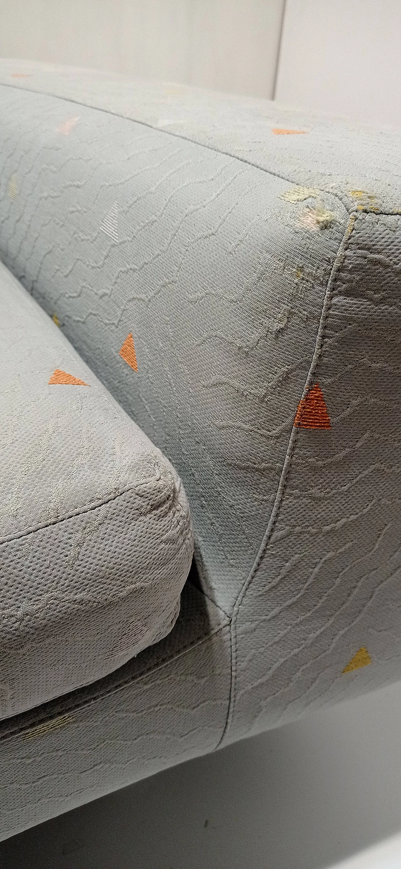 Poltrona Domino di Massimo Morozzi per Cassina, 1985 22