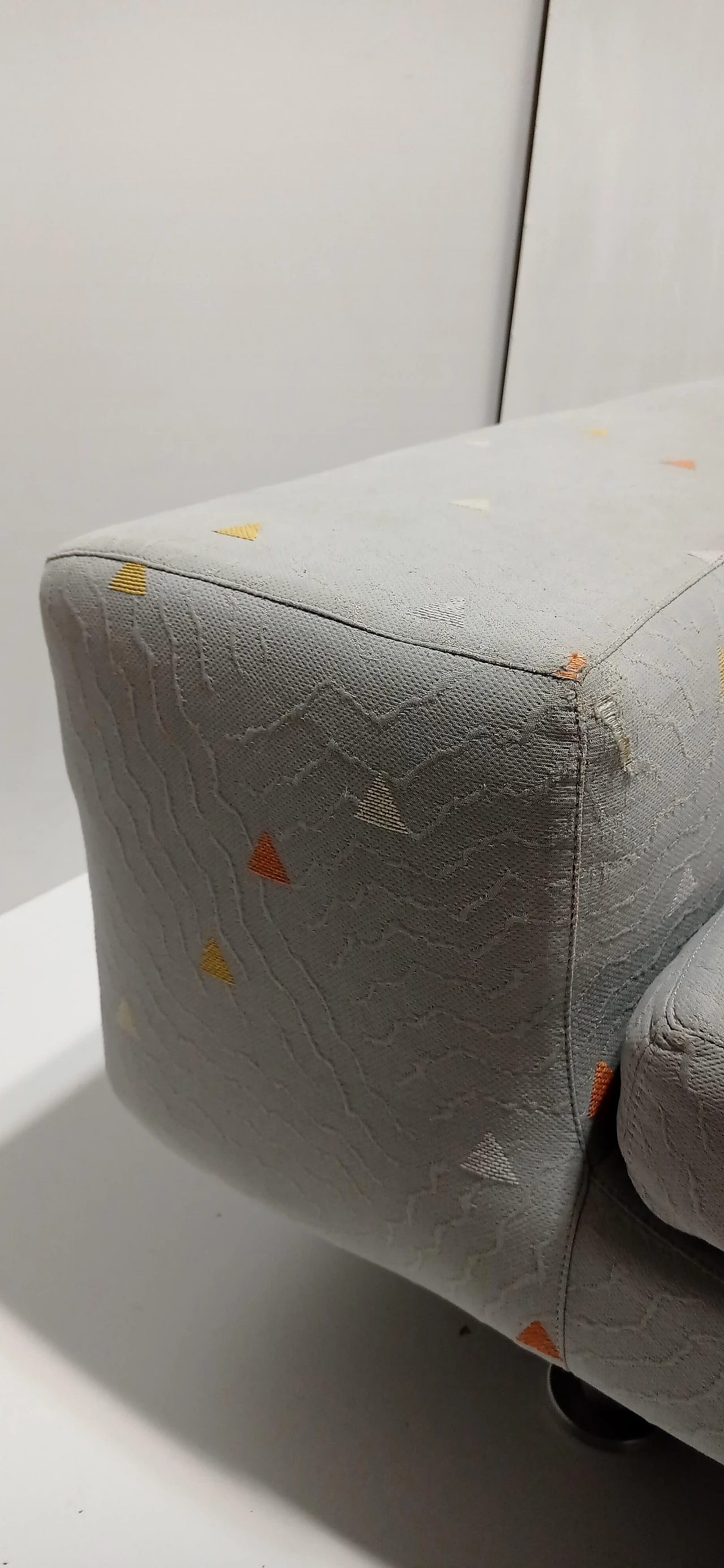 Poltrona Domino di Massimo Morozzi per Cassina, 1985 69