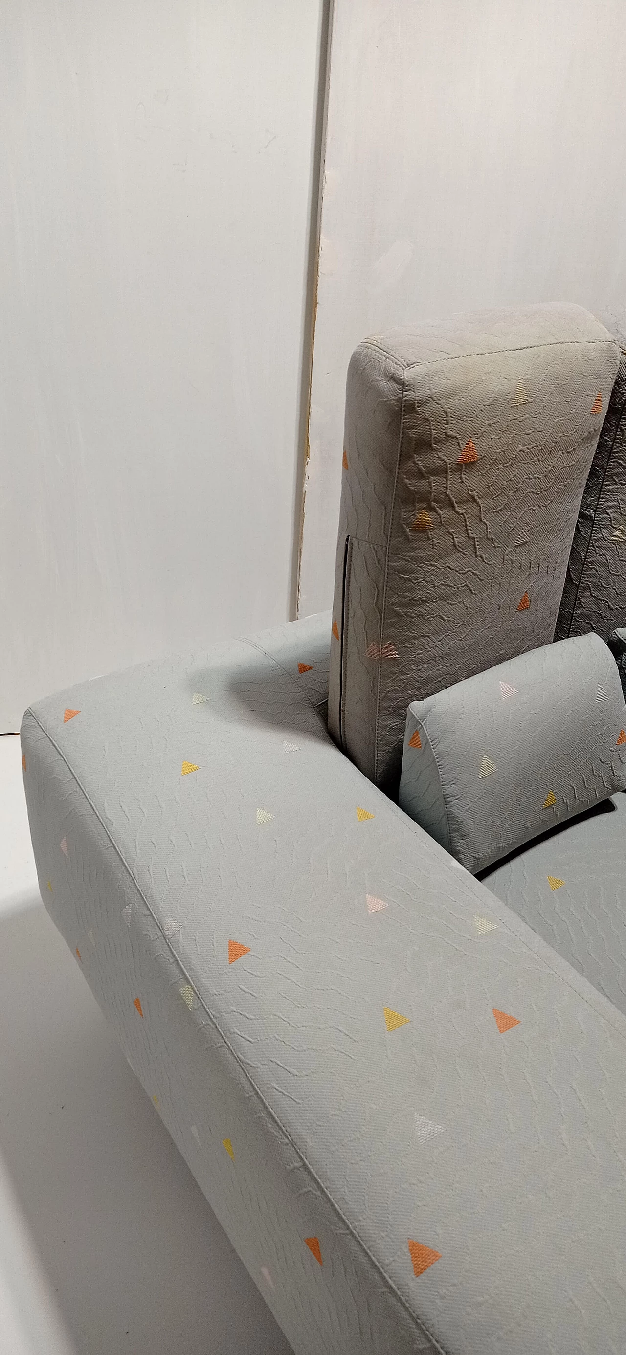 Poltrona Domino di Massimo Morozzi per Cassina, 1985 81