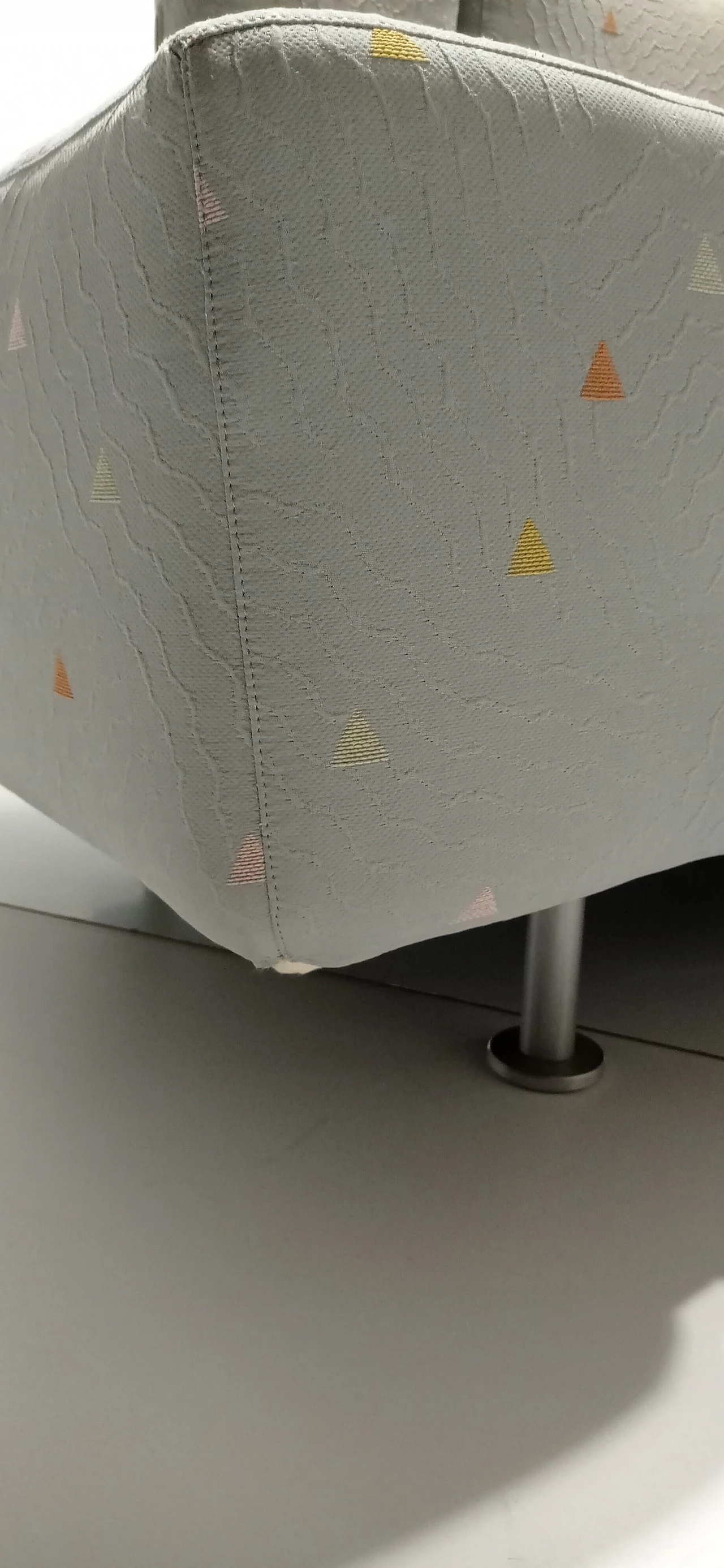 Poltrona Domino di Massimo Morozzi per Cassina, 1985 96