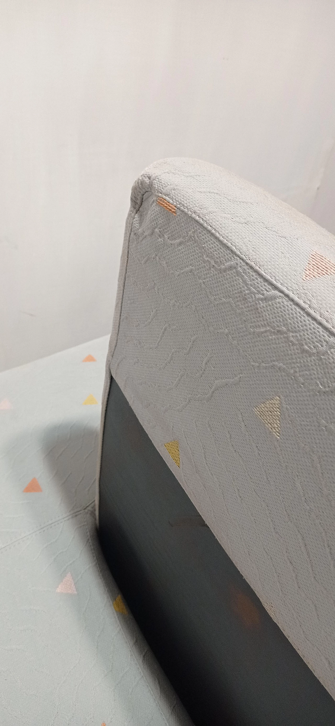 Poltrona Domino di Massimo Morozzi per Cassina, 1985 99