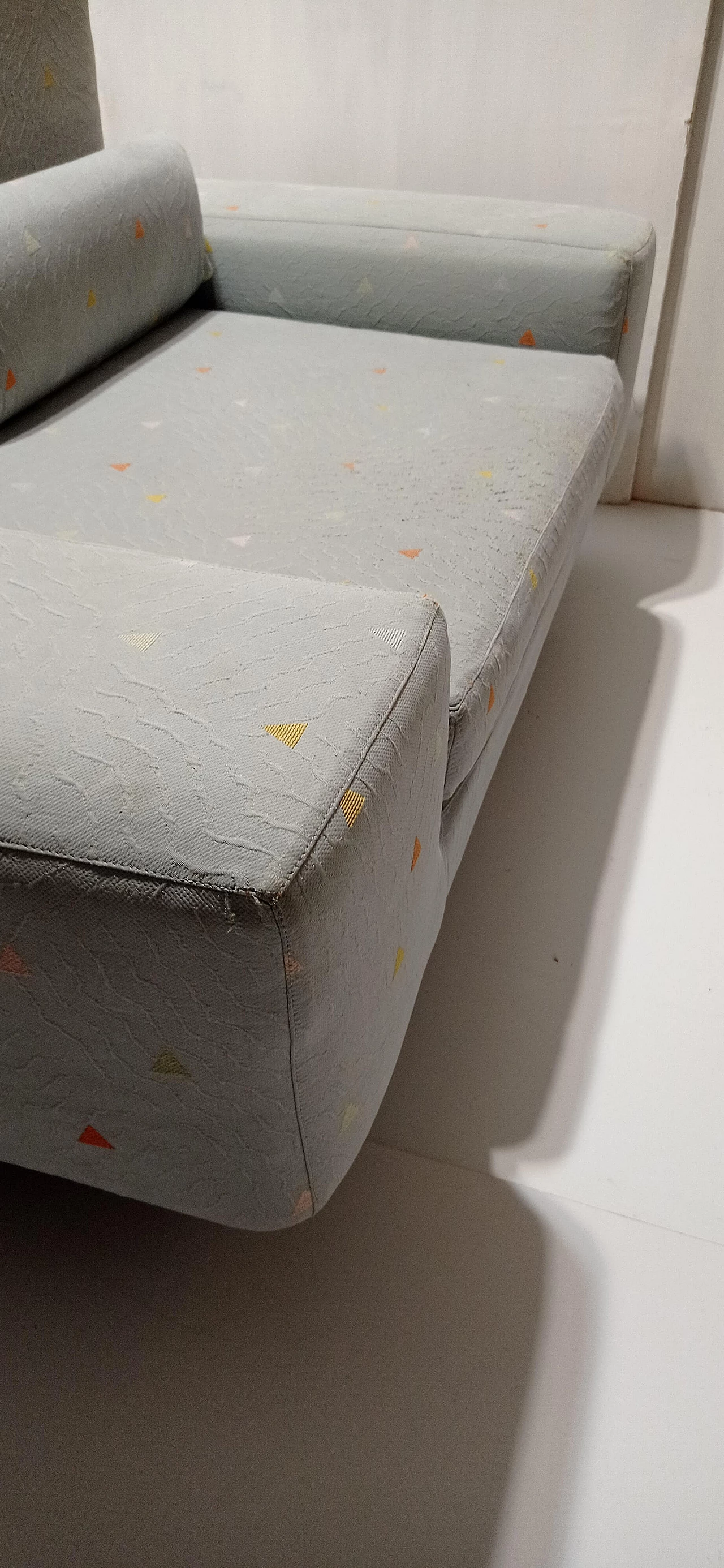 Poltrona Domino di Massimo Morozzi per Cassina, 1985 101