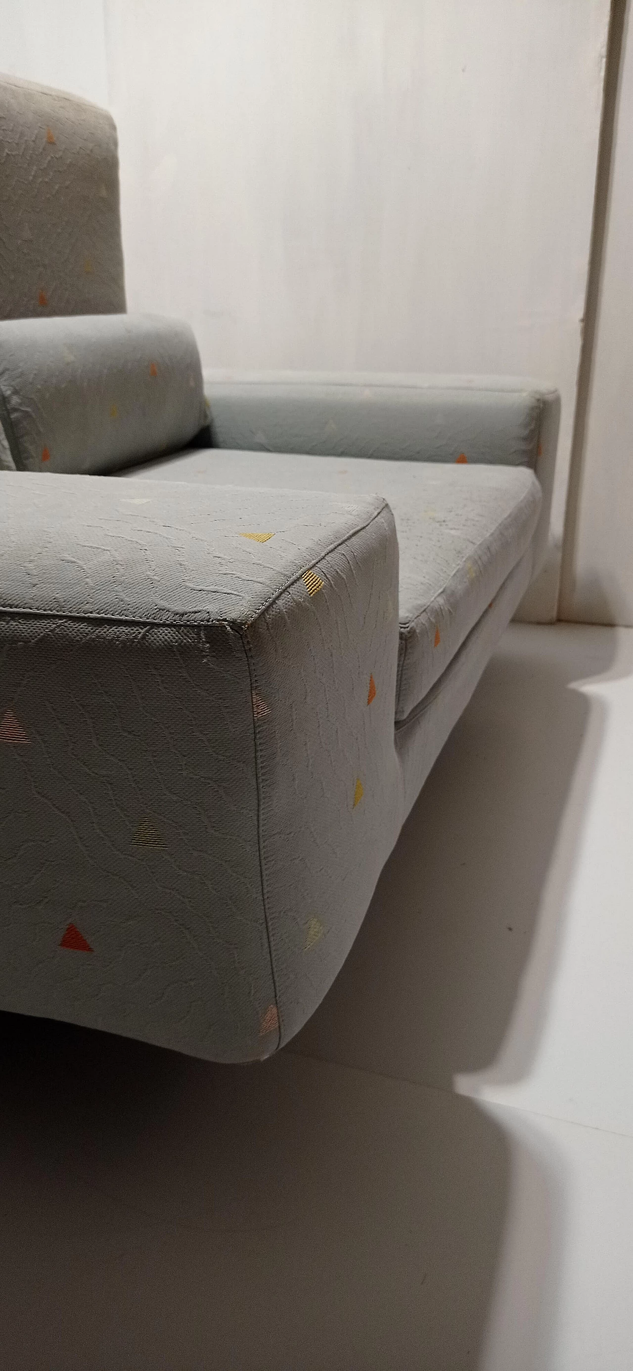 Poltrona Domino di Massimo Morozzi per Cassina, 1985 102