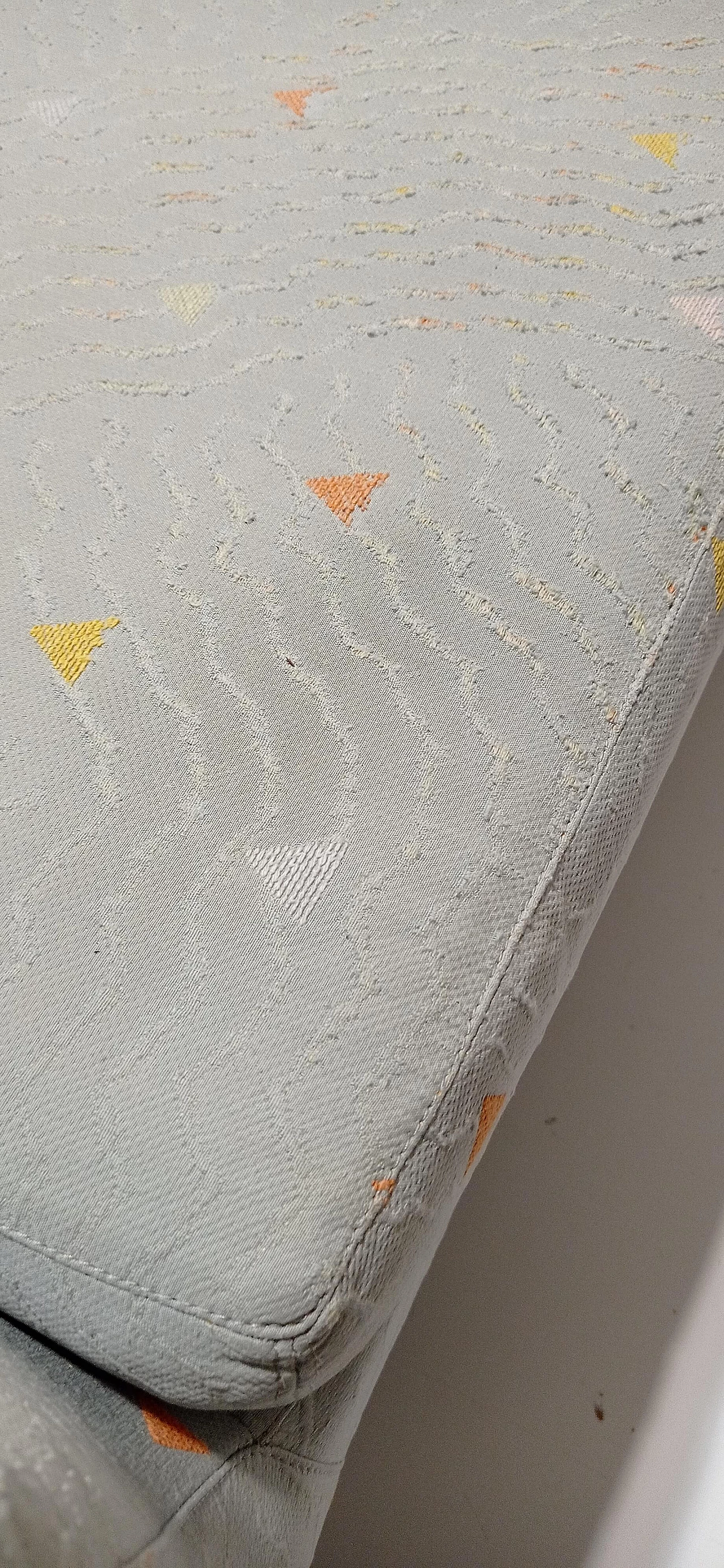 Poltrona Domino di Massimo Morozzi per Cassina, 1985 110