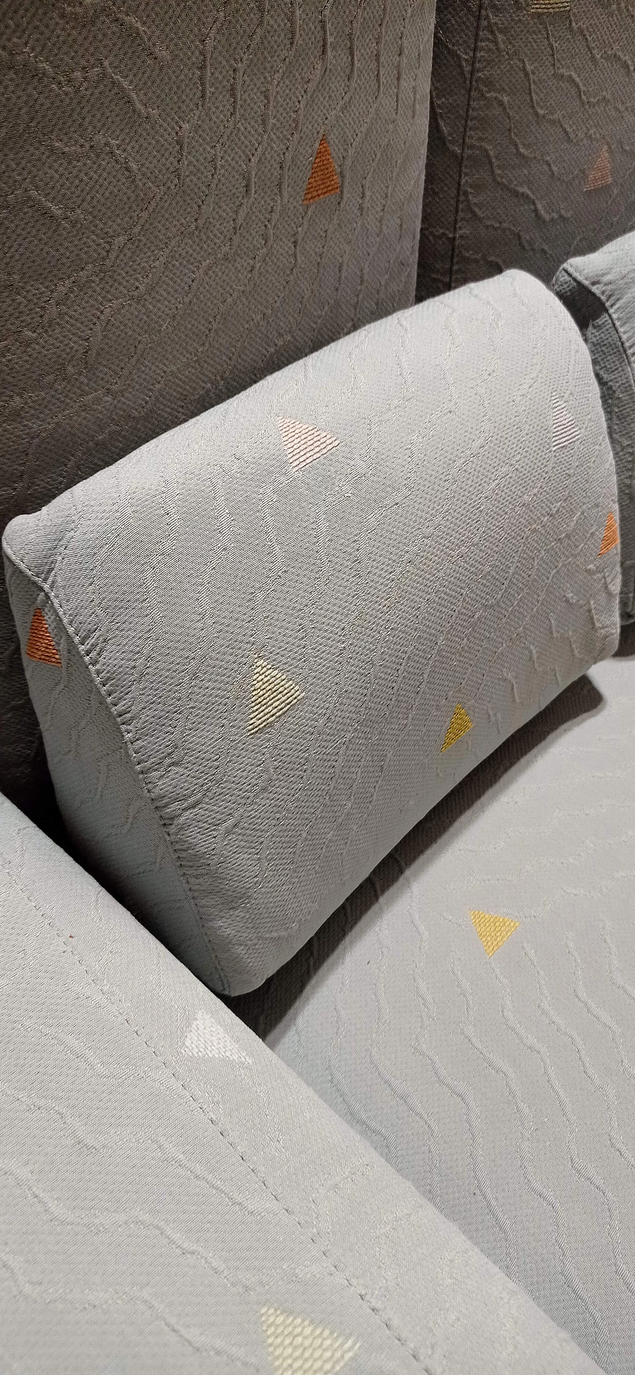 Poltrona Domino di Massimo Morozzi per Cassina, 1985 111