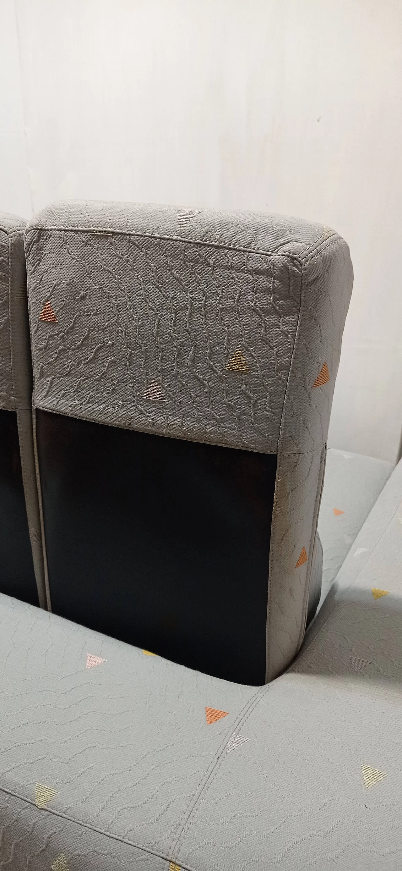 Poltrona Domino di Massimo Morozzi per Cassina, 1985 131