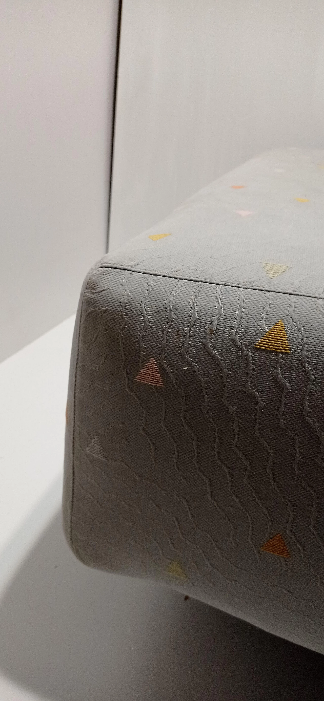 Poltrona Domino di Massimo Morozzi per Cassina, 1985 136