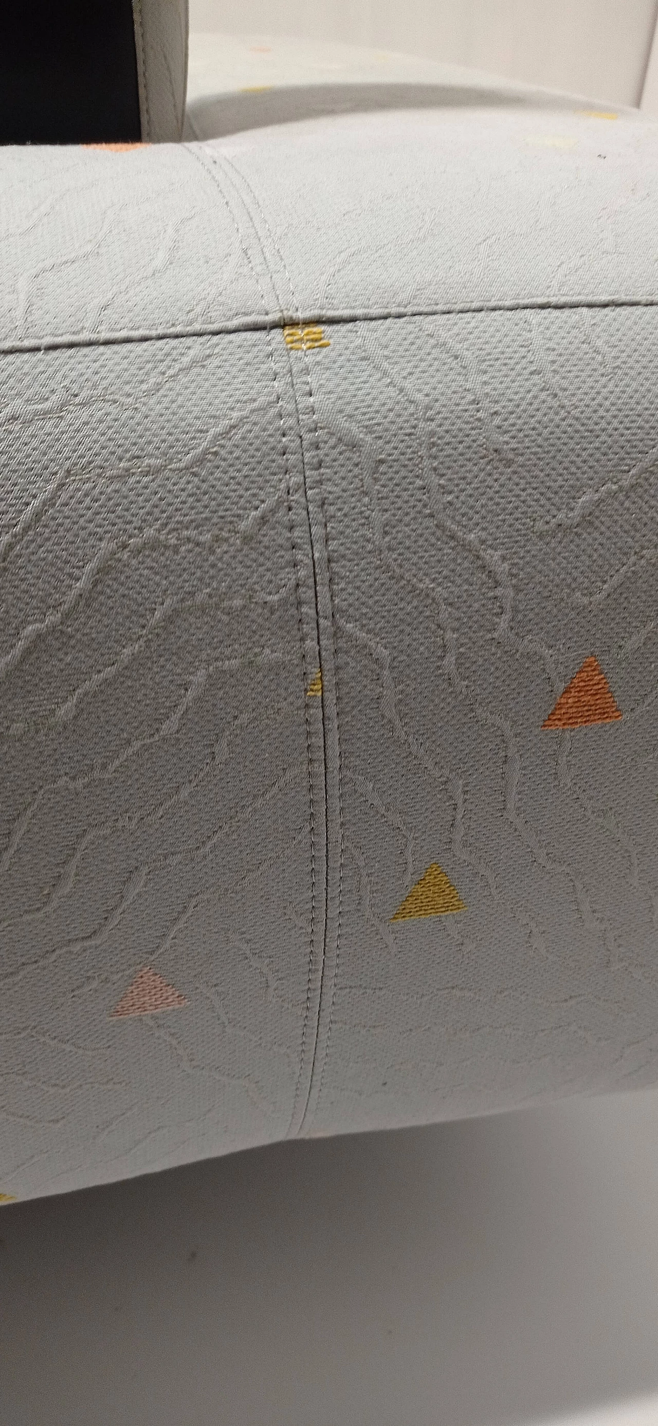 Poltrona Domino di Massimo Morozzi per Cassina, 1985 137