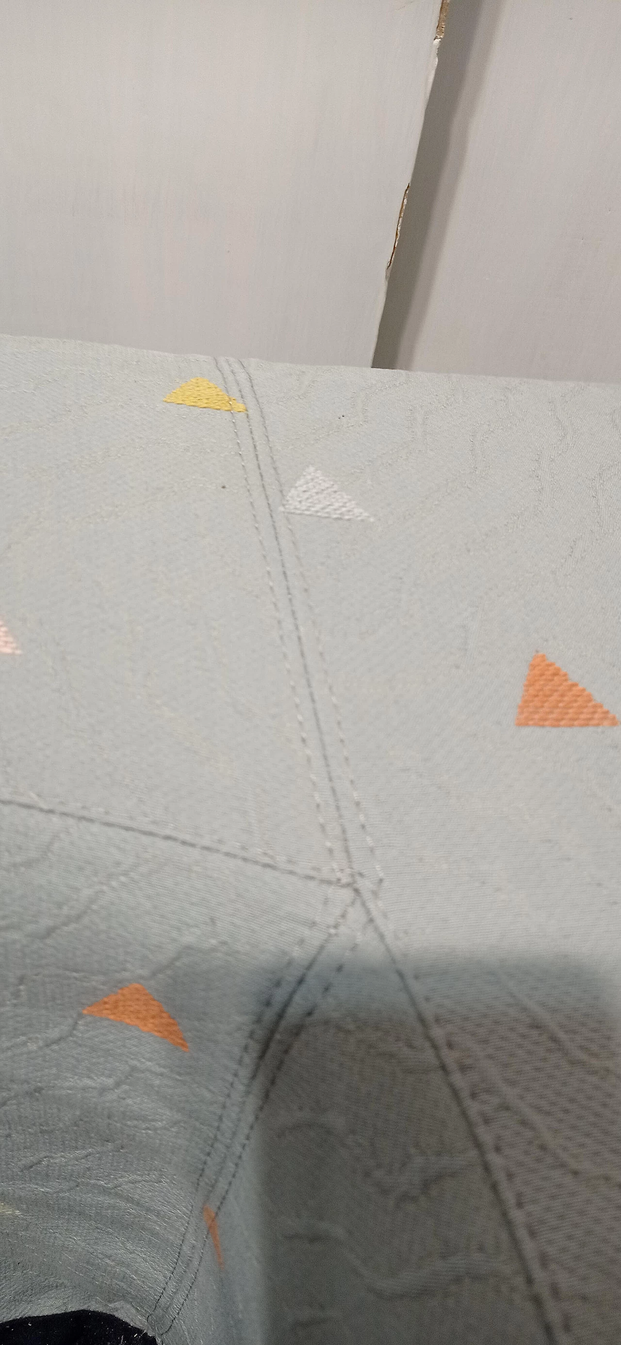 Poltrona Domino di Massimo Morozzi per Cassina, 1985 166