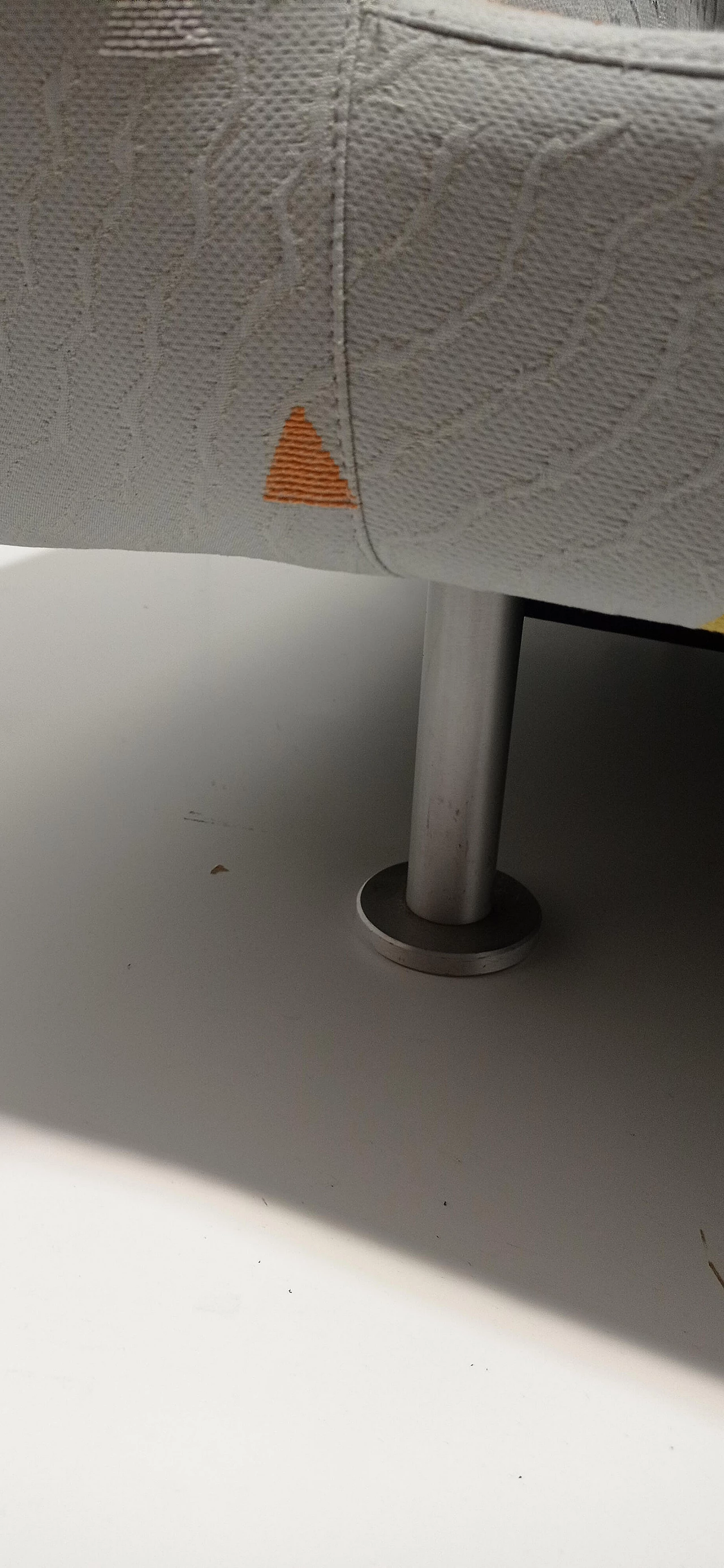 Poltrona Domino di Massimo Morozzi per Cassina, 1985 174