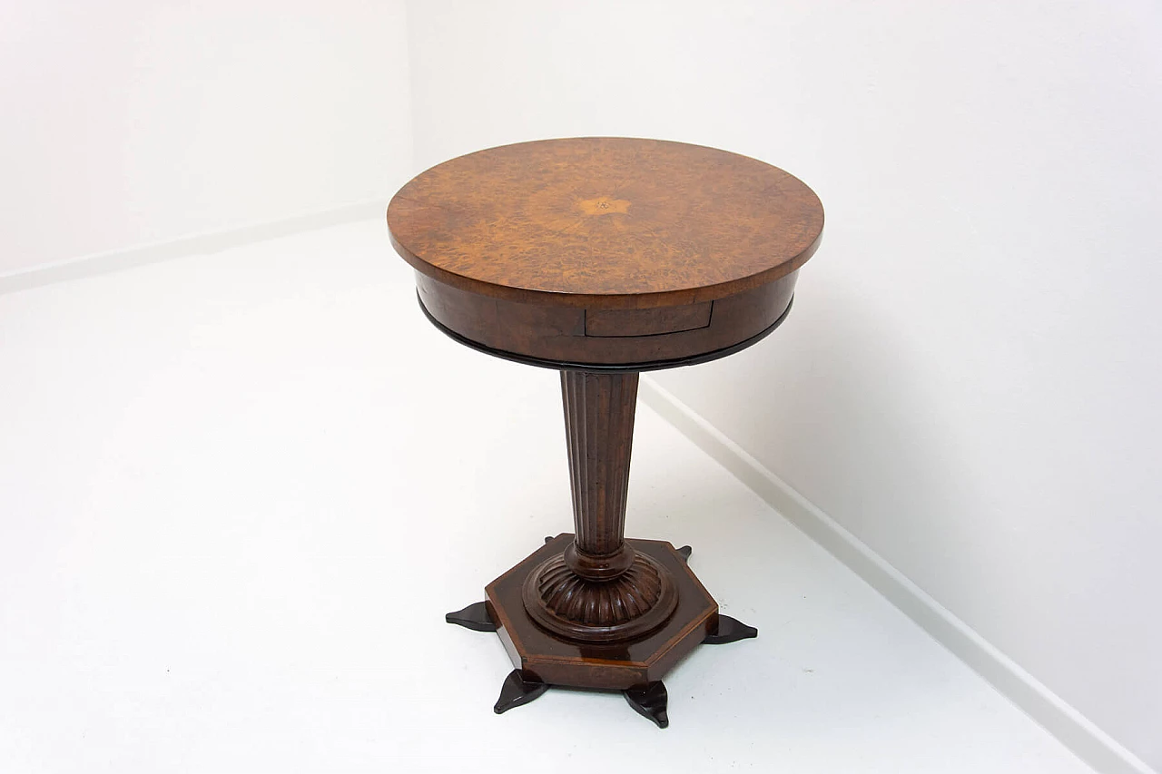 Neo-Baroque game table in walnut, oak and maple, late 19th century 4