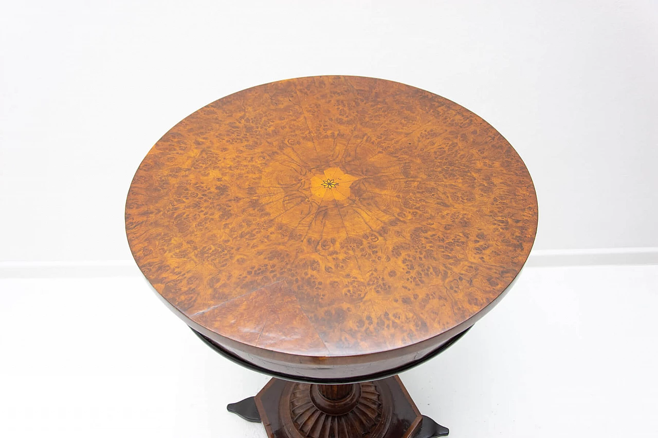 Neo-Baroque game table in walnut, oak and maple, late 19th century 6