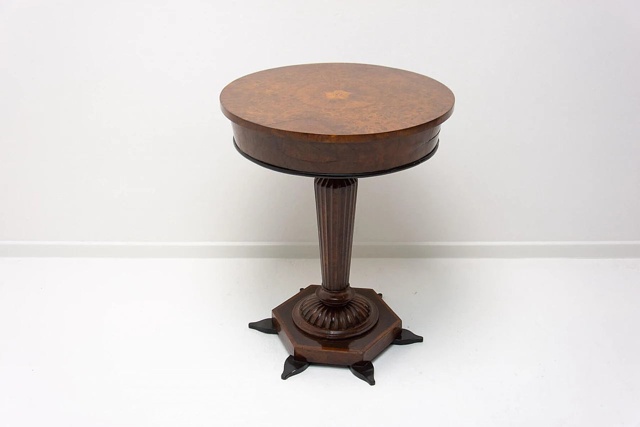 Neo-Baroque game table in walnut, oak and maple, late 19th century 20