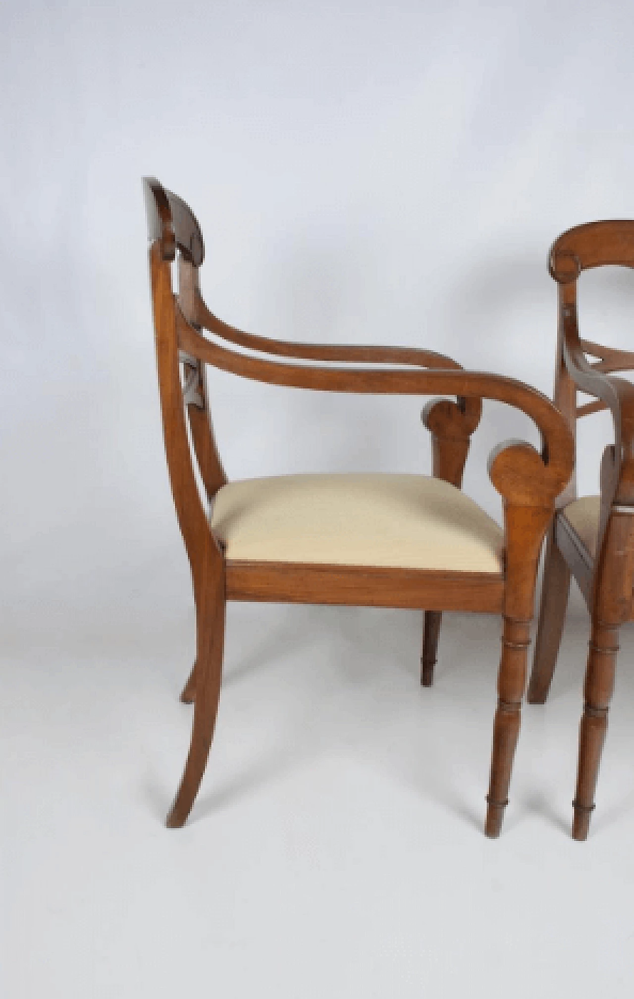 Coppia di poltrone Carlo X toscane in noce, '800 4