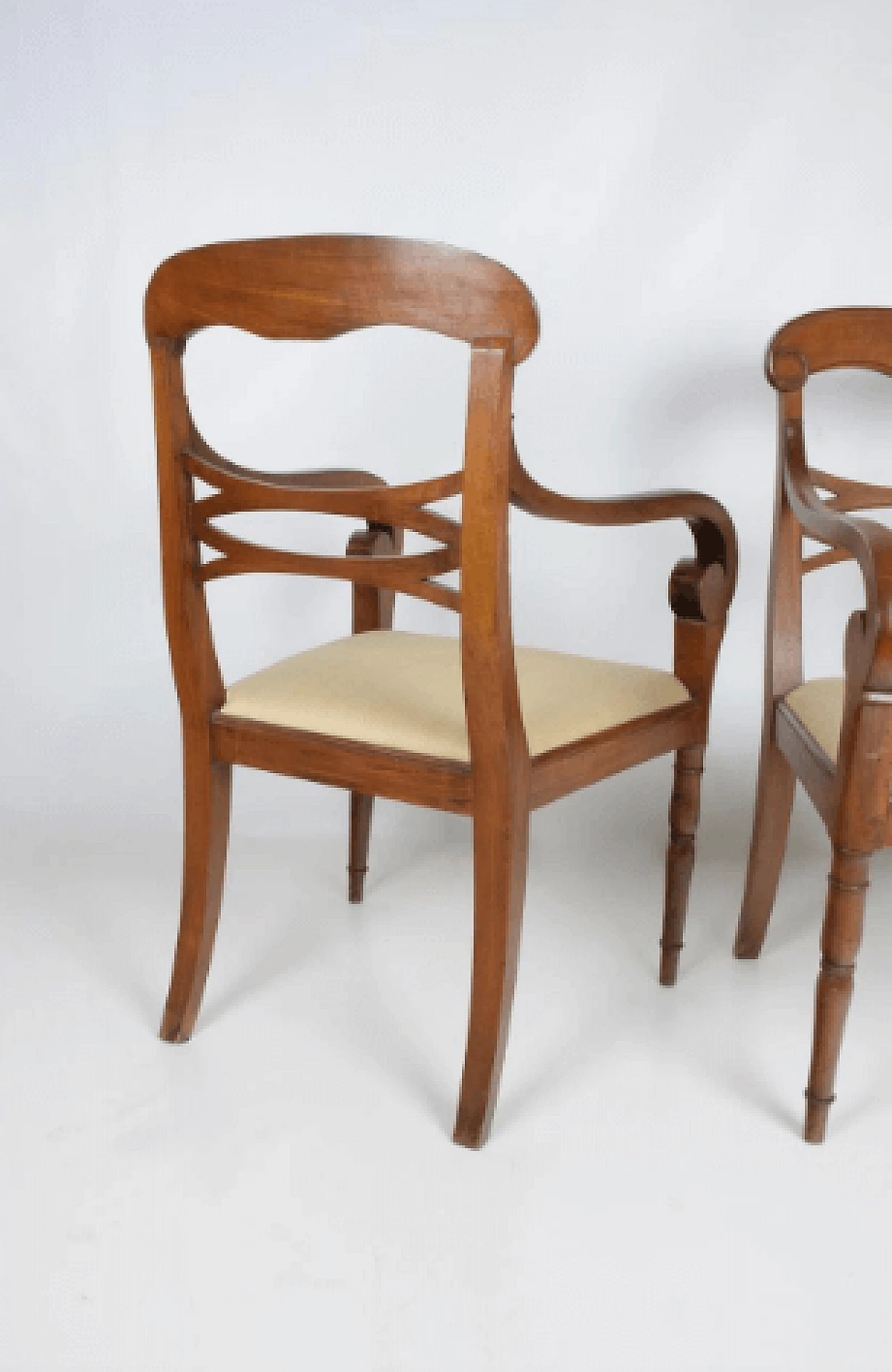 Coppia di poltrone Carlo X toscane in noce, '800 5