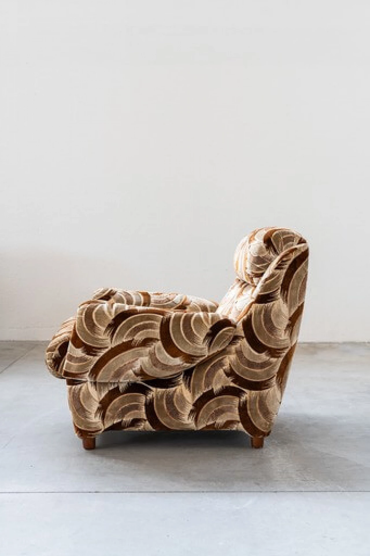 Divano-letto a tre posti e coppia di poltrone in ciniglia, anni '70 15