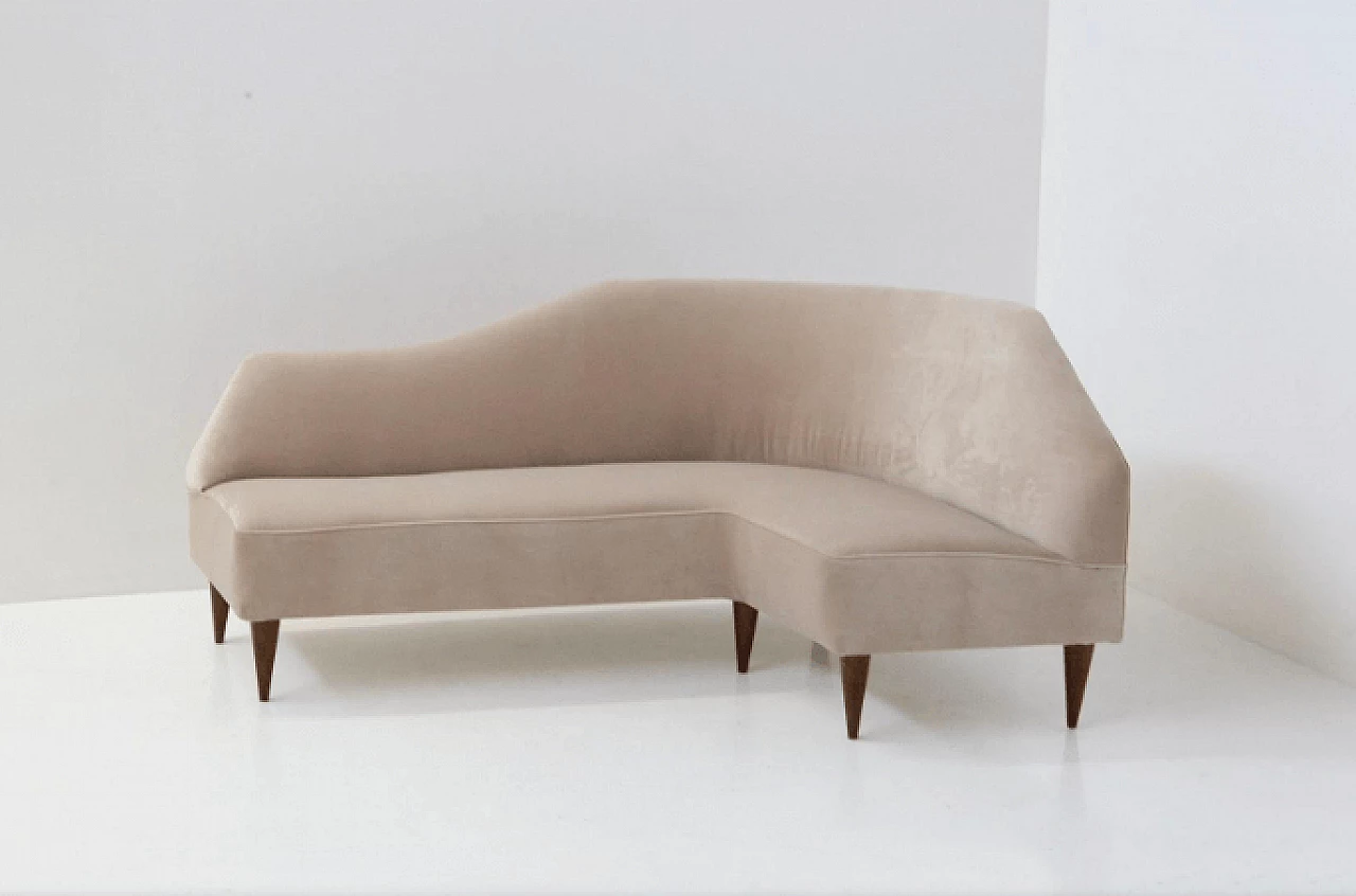 Beige velvet corner sofa attributed to Gio Ponti, 1950s 3