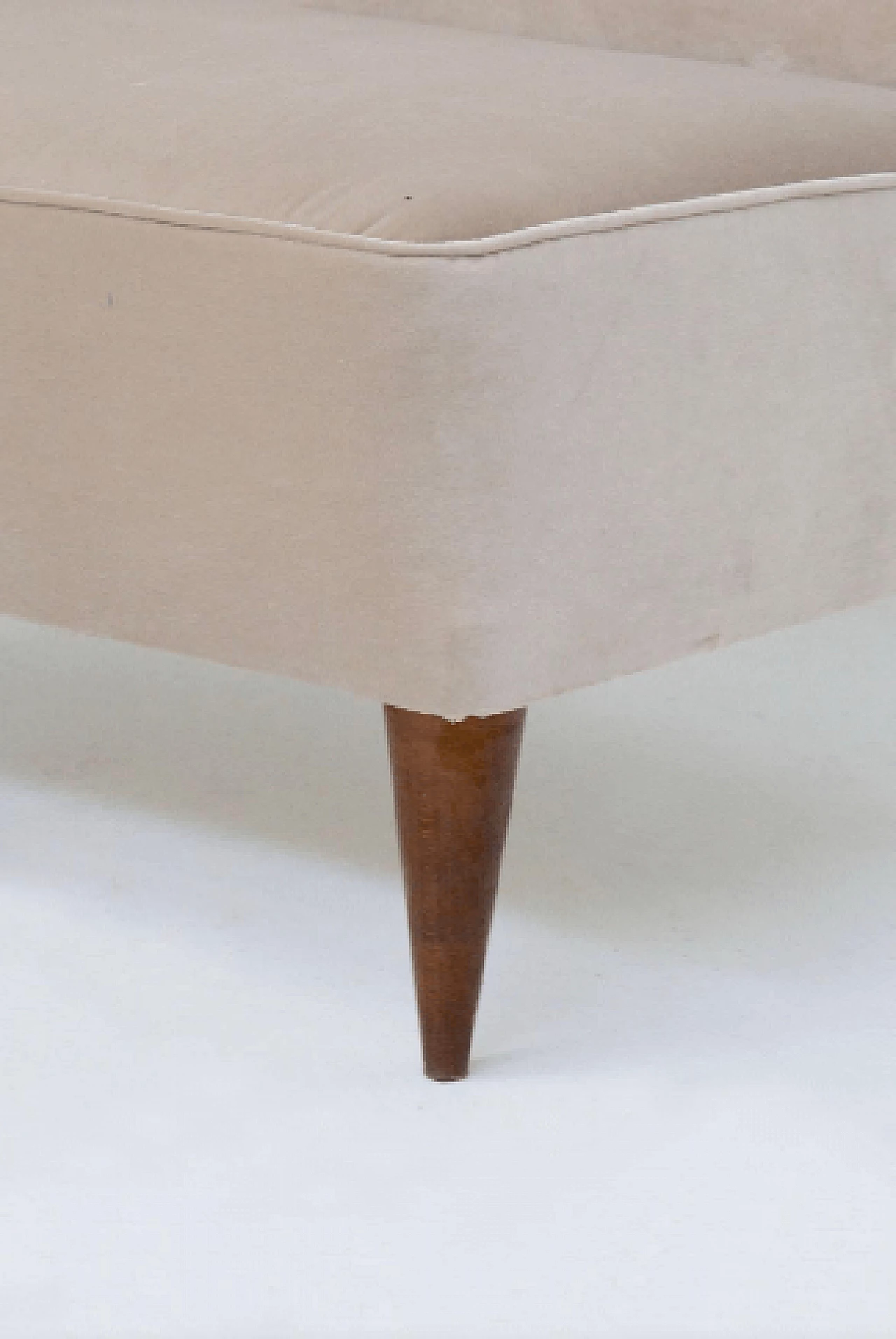 Beige velvet corner sofa attributed to Gio Ponti, 1950s 6