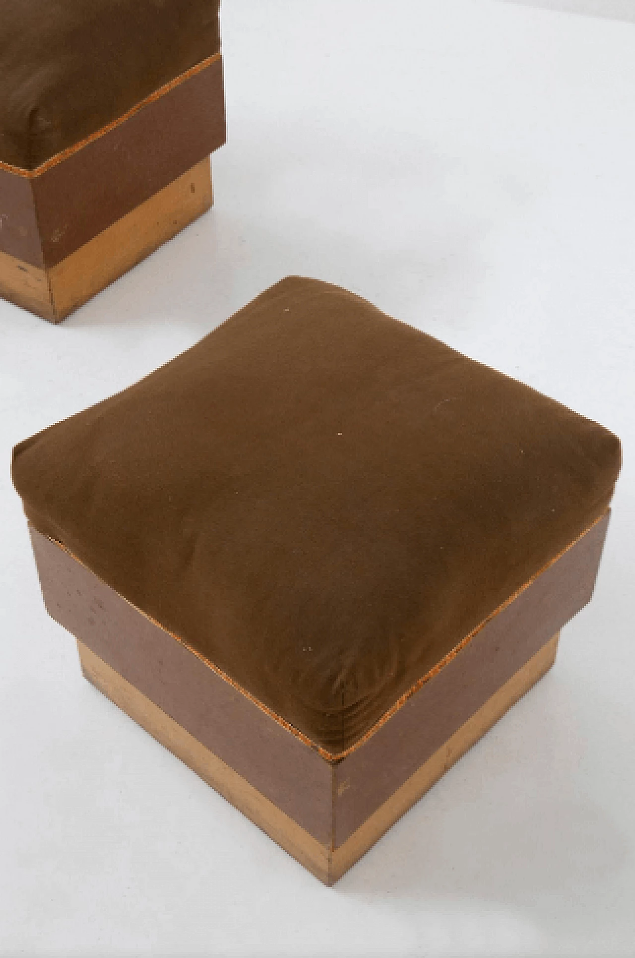 Pair of Art Deco wood and brown fabric poufs, 1930s 7