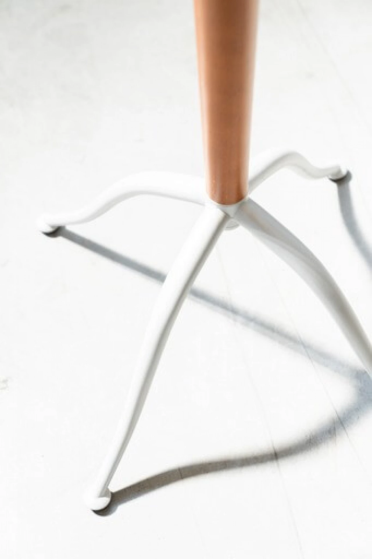 Cherry wood and white iron coat rack by Calligaris, 1990s 5