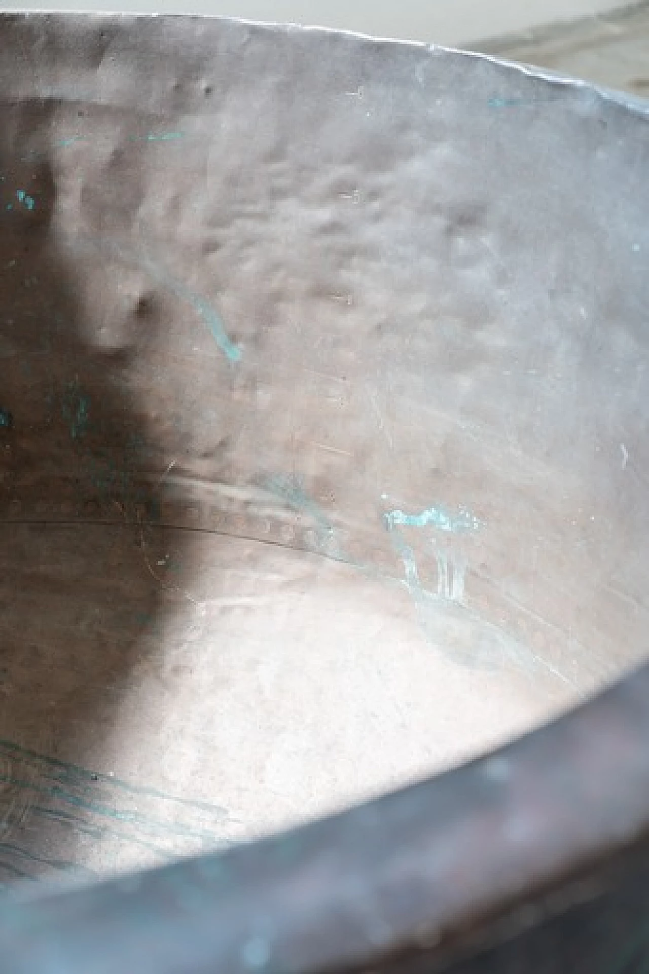 Copper cauldron with iron base, 19th century 2