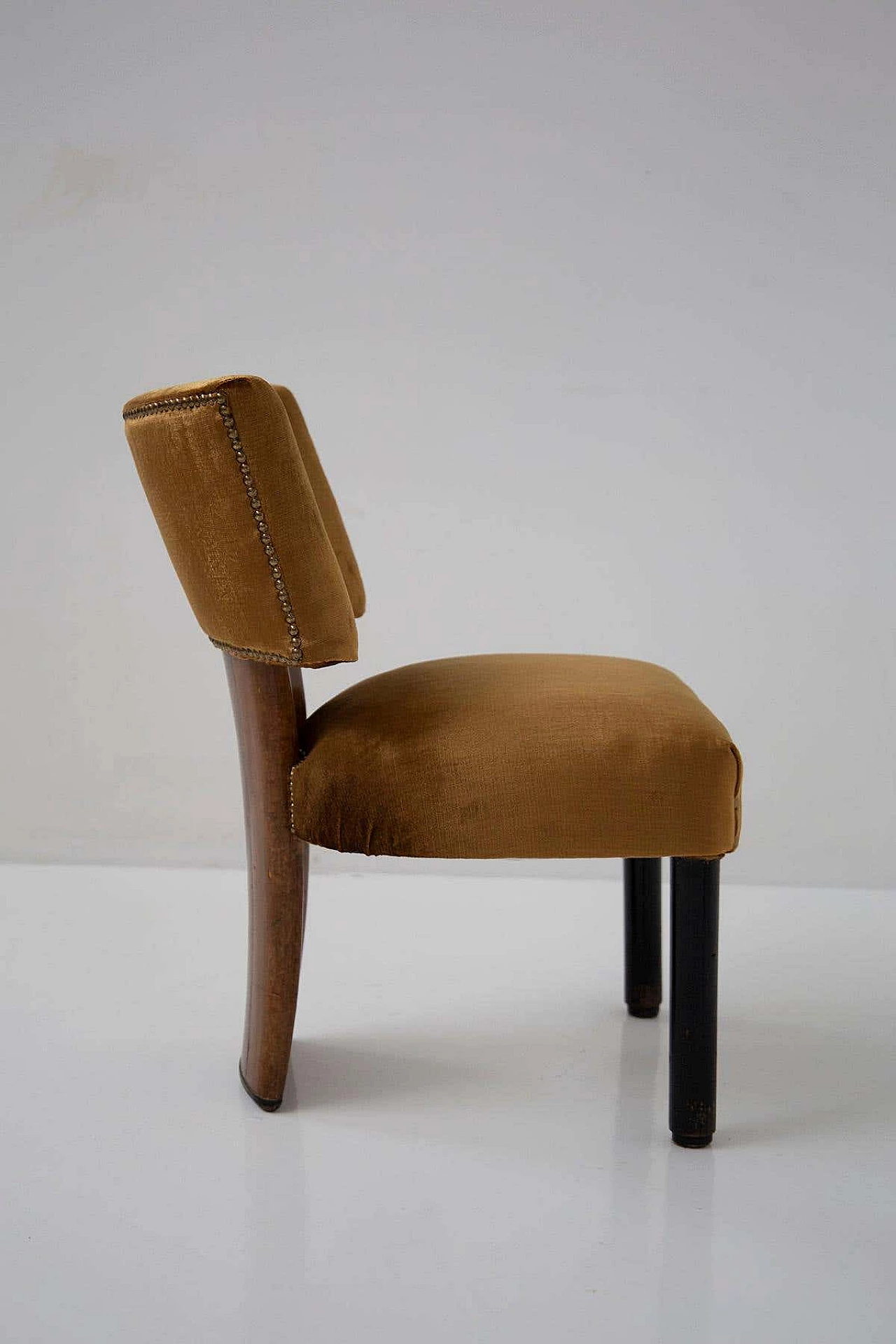 Coppia di poltrone in velluto giallo attribuite a Gio Ponti, anni '30 16