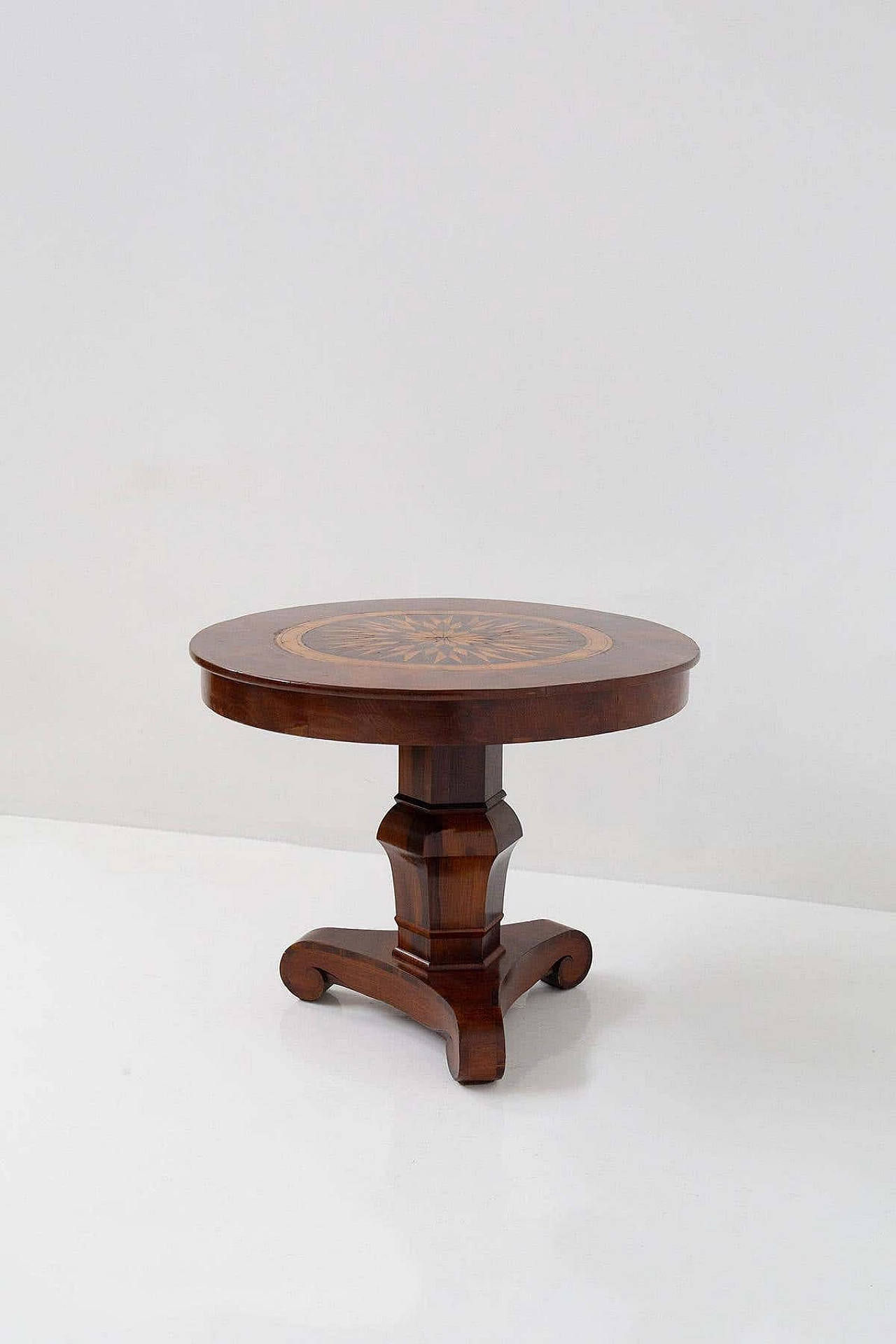 Round wooden table with inlaid top, 19th century 1
