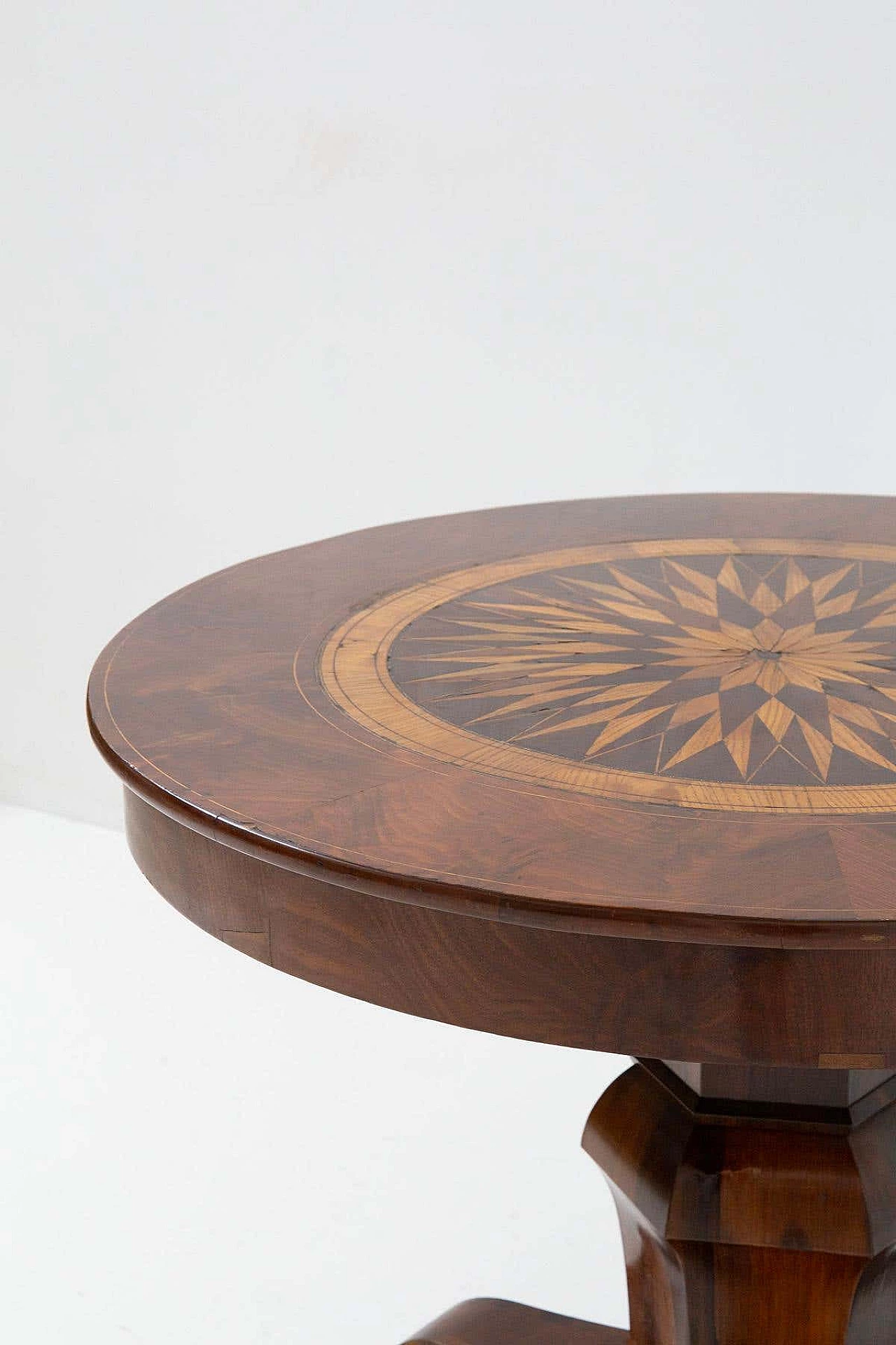 Round wooden table with inlaid top, 19th century 2