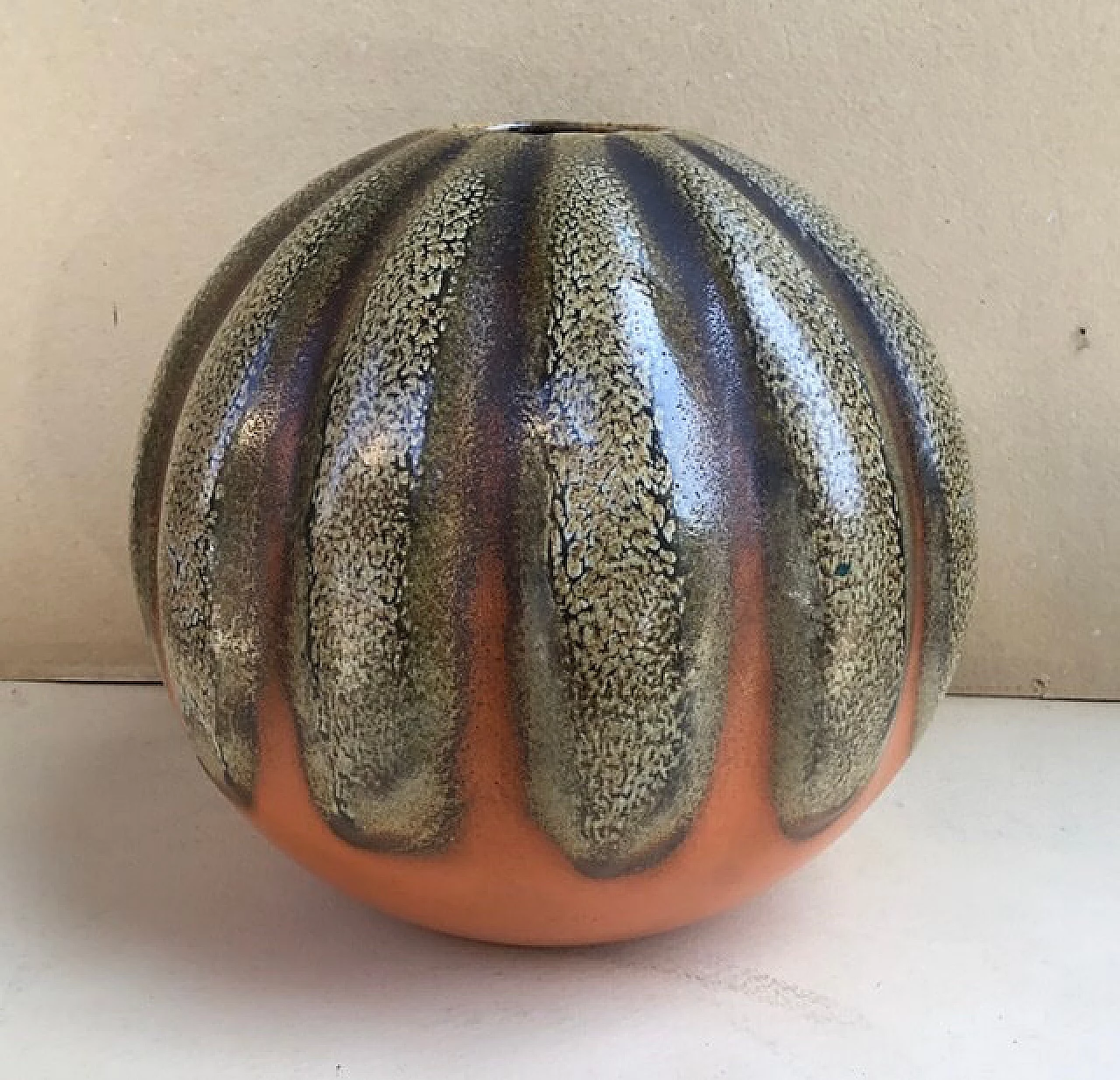 Vaso in ceramica di Leendert Johan Muller per Kon Plazuid Gouda, anni '30 1