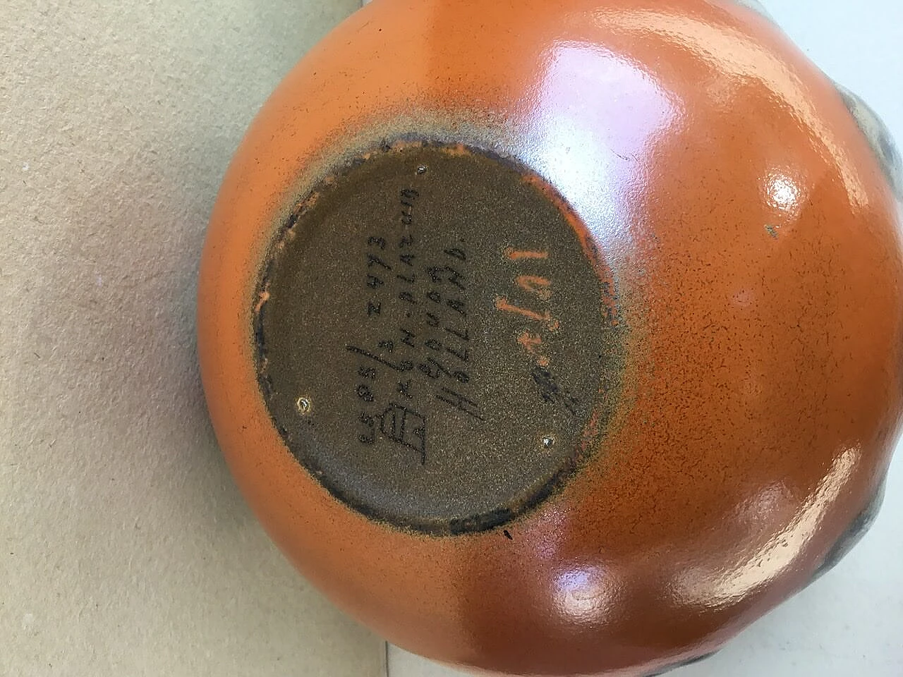 Vaso in ceramica di Leendert Johan Muller per Kon Plazuid Gouda, anni '30 6