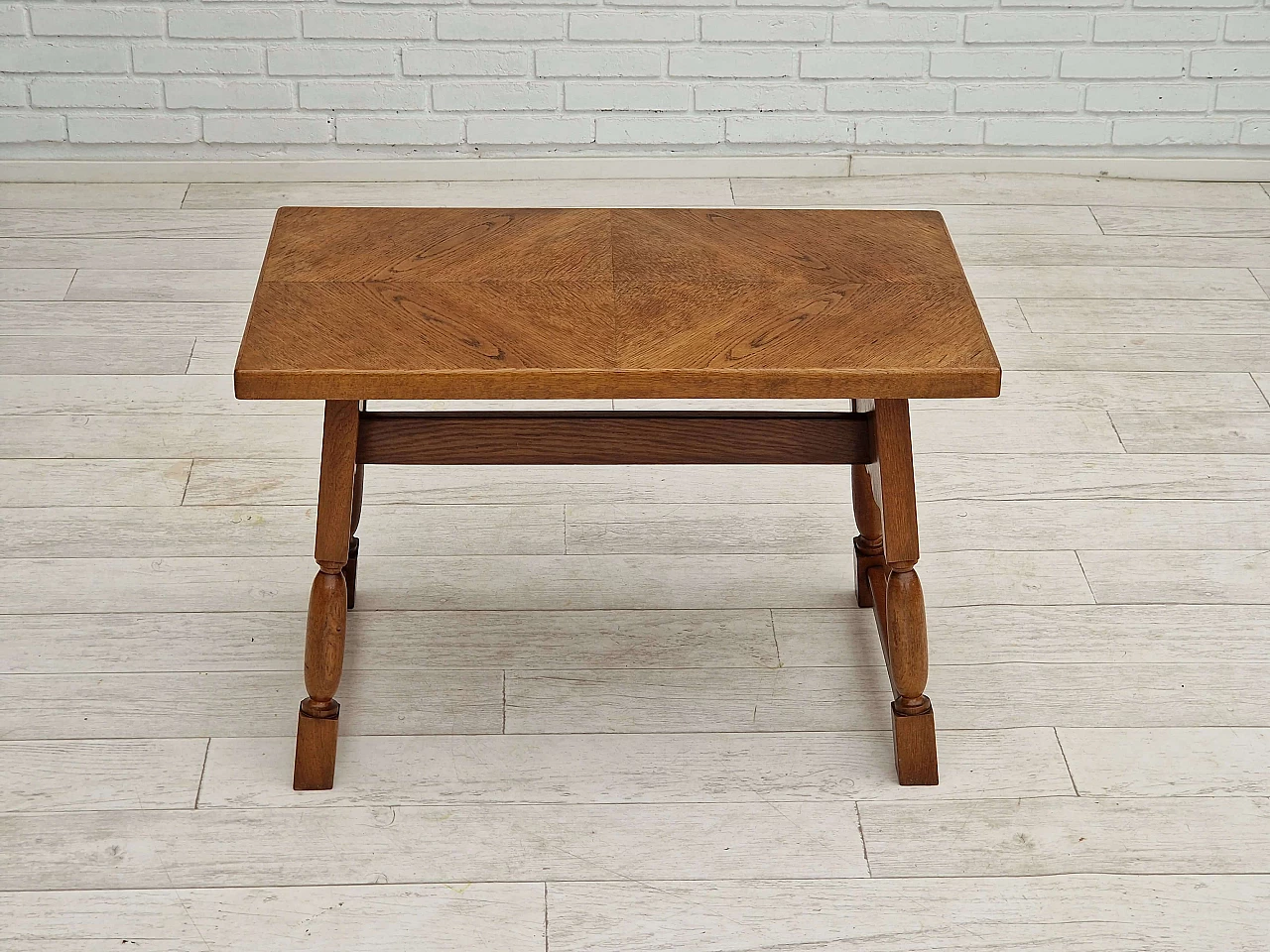 Tavolino danese in rovere, anni '50 1