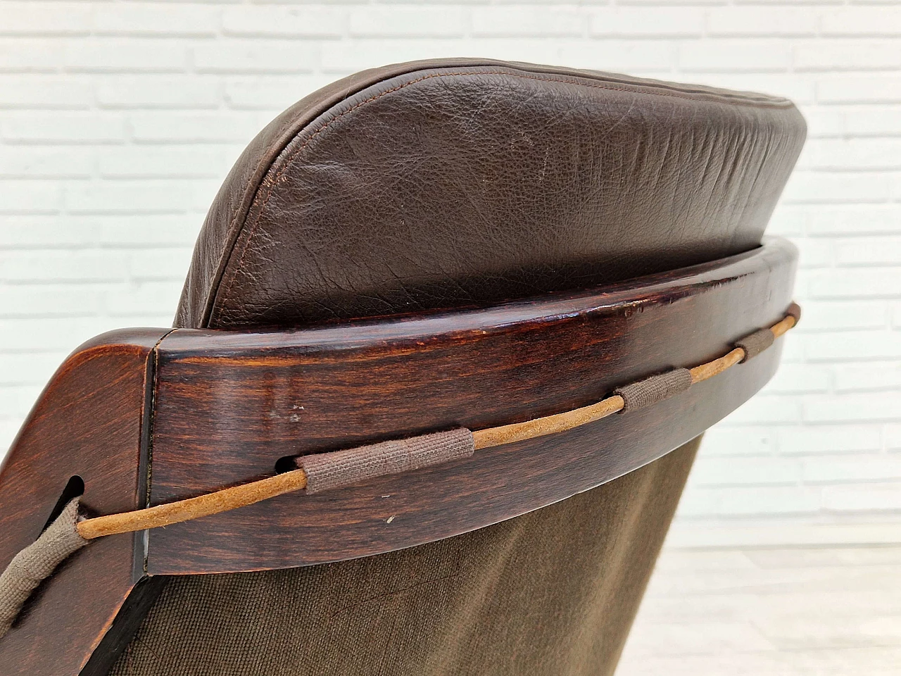 Poltrona lounge in pelle marrone di Ake Fribytter per Nelo Sweden, anni '70 14