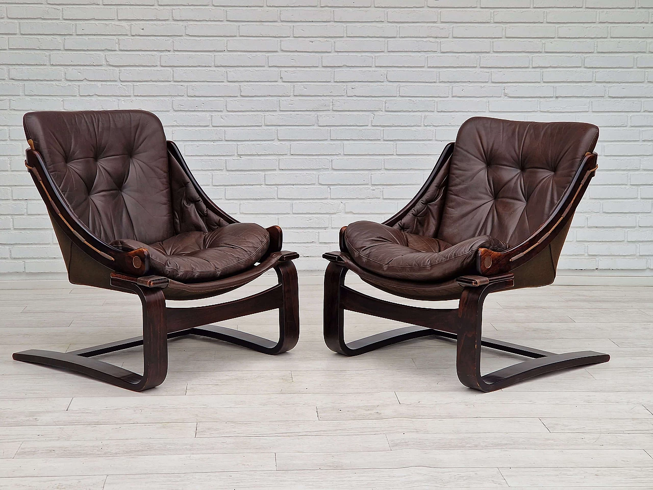 Poltrona lounge in pelle marrone di Ake Fribytter per Nelo Sweden, anni '70 20