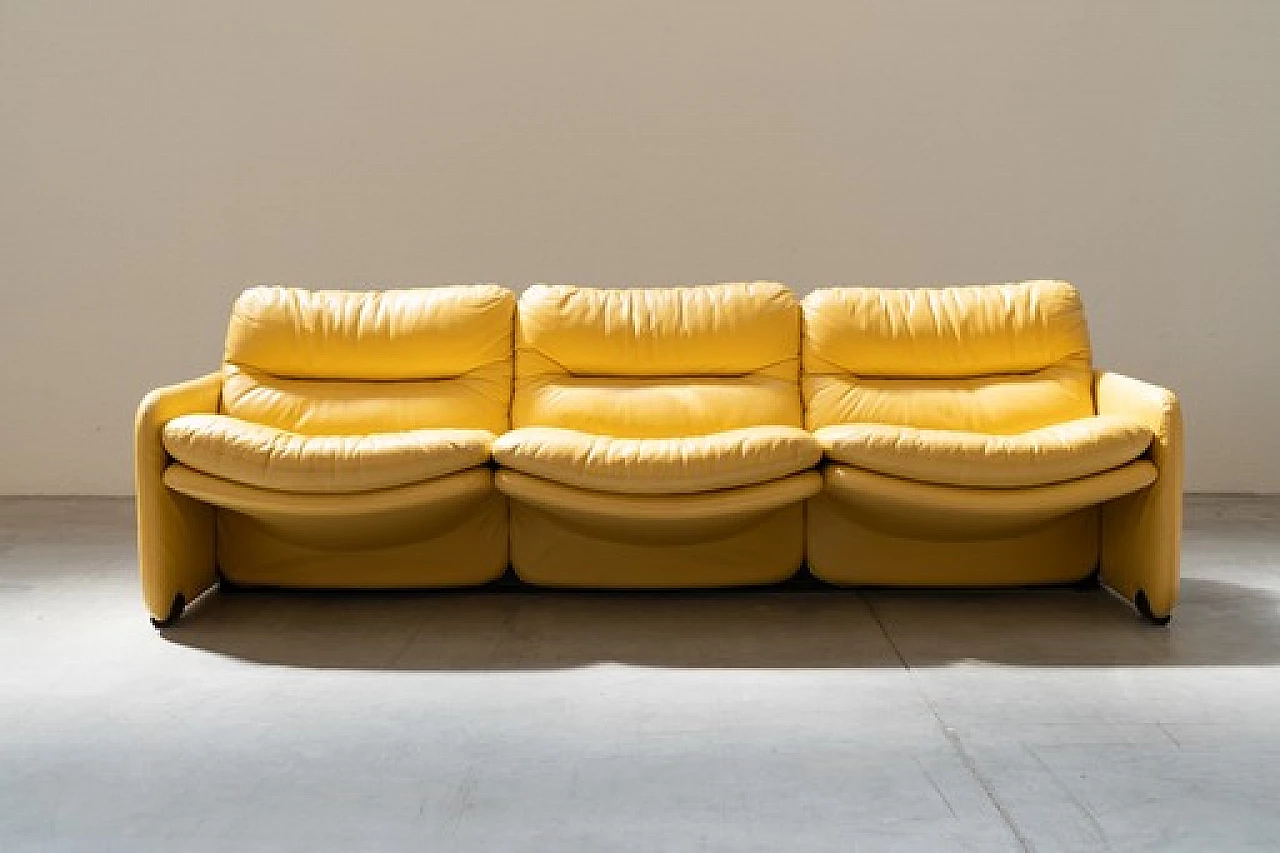 Sofa and pair of armchairs by Ammannati and Vitelli for Brunati, 1970s 6