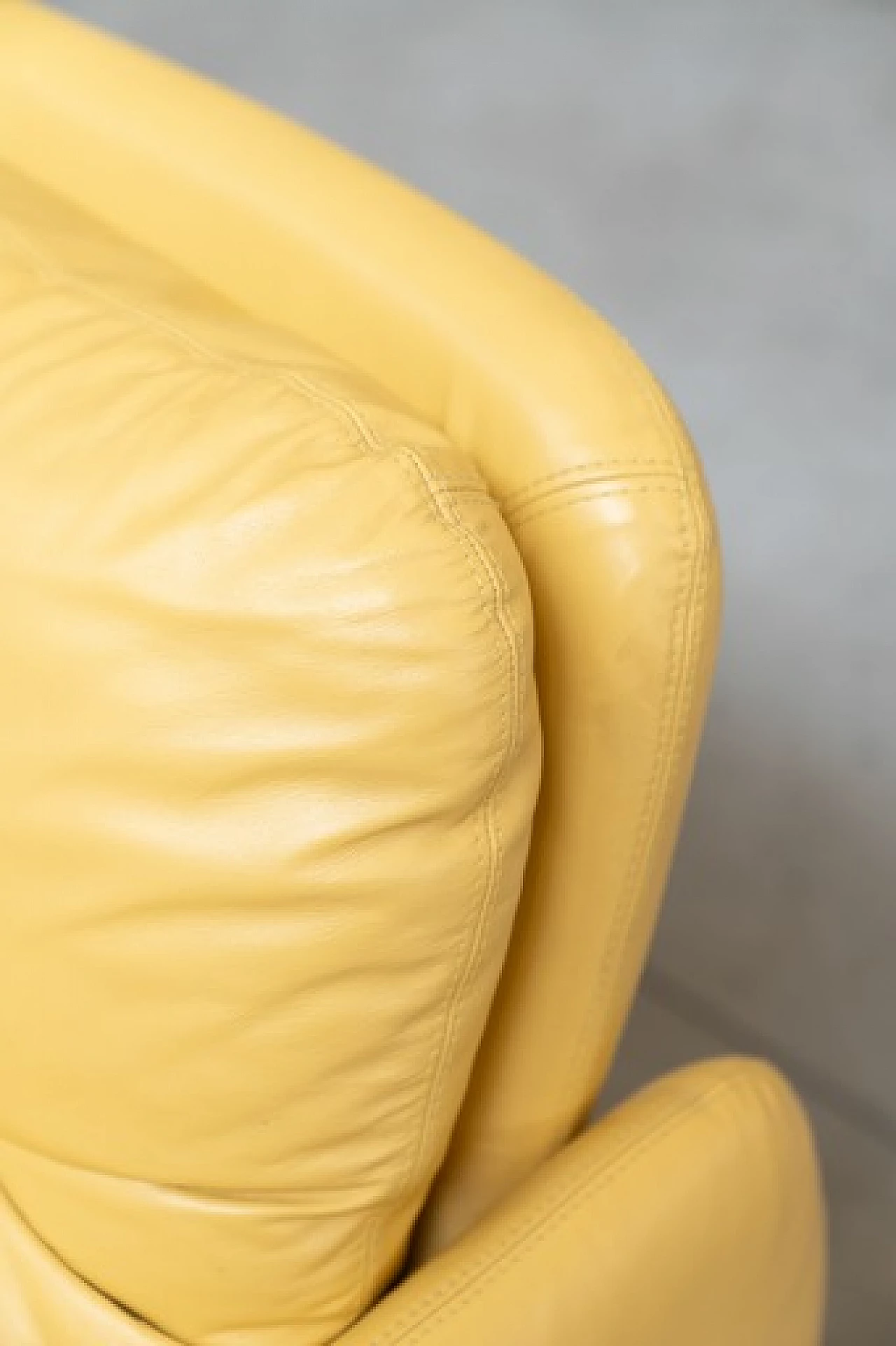 Sofa and pair of armchairs by Ammannati and Vitelli for Brunati, 1970s 19